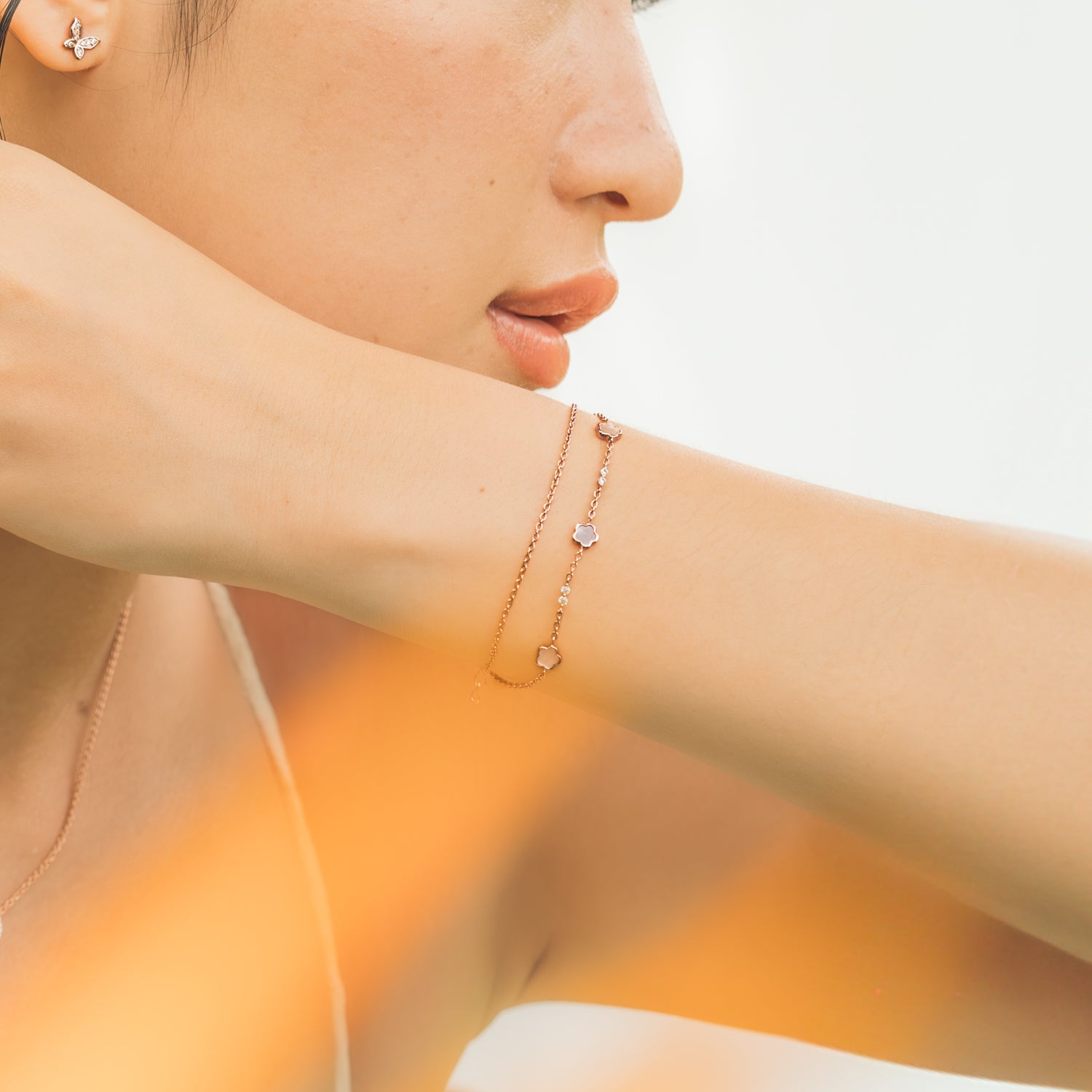 Elegant Rose Gold Cerise Bracelet for Women - Dainty & Stylish Jewelry Gift for Her - Perfect for Parties, Weddings & Everyday Wear