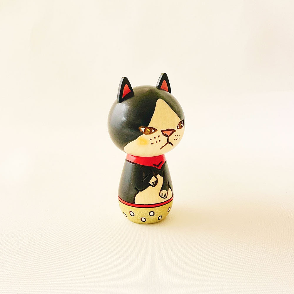 Japanese Kokeshi Doll - Handmade Black Cat Wooden Figurine | Traditional Home Decor, Gift for Cat Lovers, Zen & Japandi Style Interior Accent