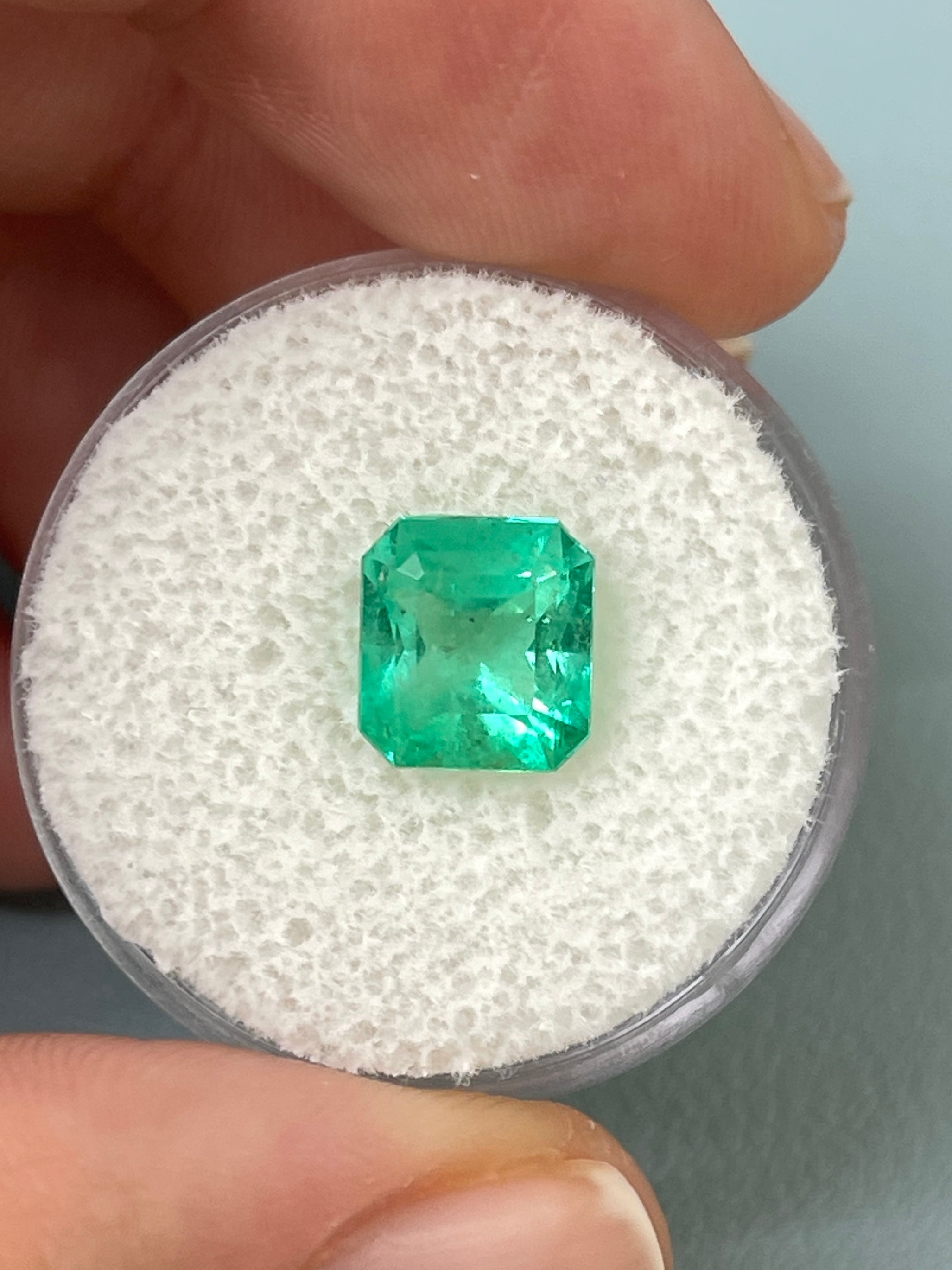 2.76 Carat 9x8mm Natural Colombian Emerald - Yellowish Green Loose Gemstone, Asscher Cut for Jewelry Making, Engagement Rings & Luxury Gifts