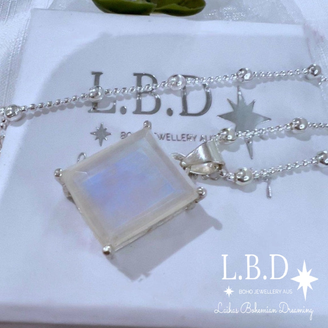 Laihas Exquisite Emerald Cut Moonstone Necklace - Elegant Jewelry for Women, Perfect for Weddings, Parties & Special Occasions
