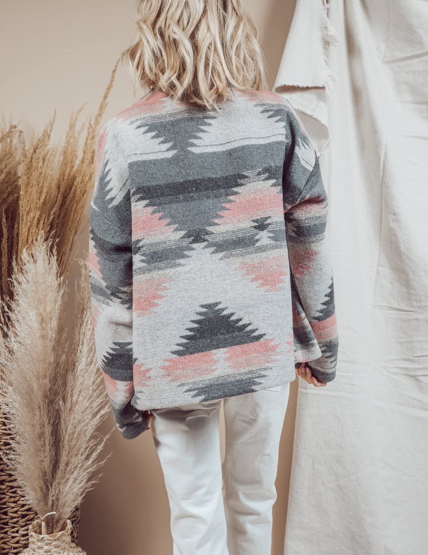 Women's Aztec Print Shacket Jacket - Loose Fit Vintage Boho Wool Blend Coat with Button Down Front - Casual Outerwear for Fall & Winter Layering