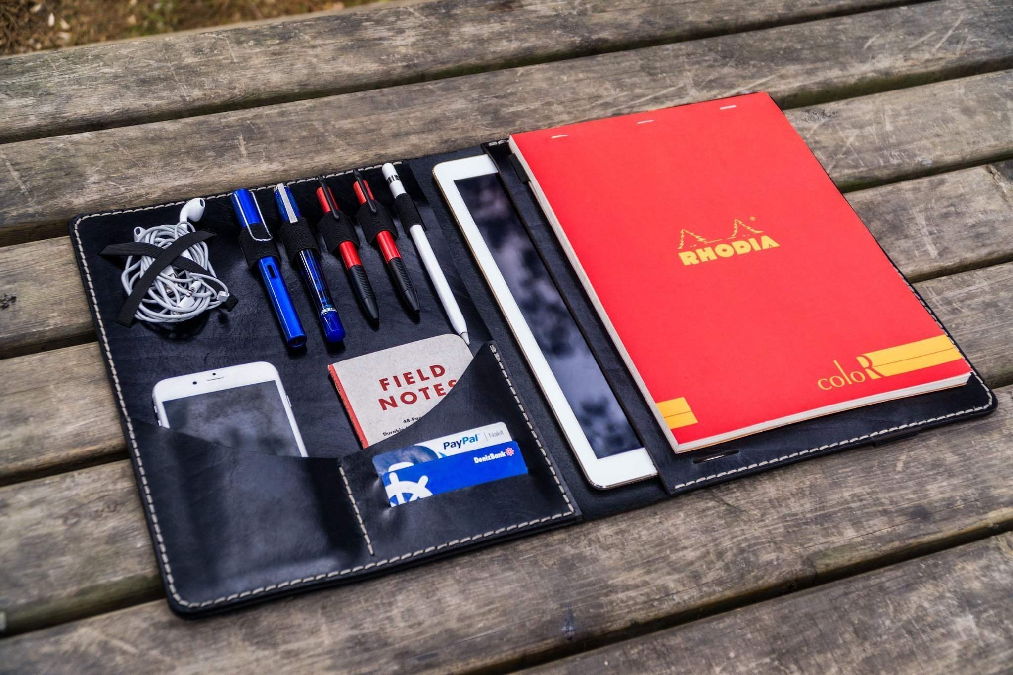 Moleskine Professional A4 Leather Workbook & Planner - Black Leather Cover for Business & Office Organization | Perfect for Meetings, Note-Taking & Daily Planning