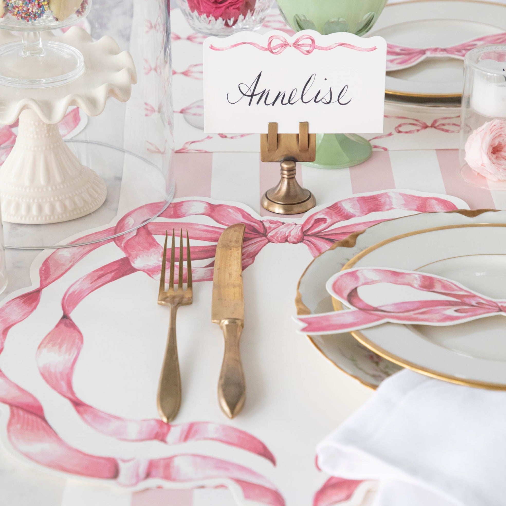 Elegant Brass Place Card Holders - Wedding, Dinner Party & Event Table Name Card Holders - Premium Metal Place Setting Markers for Formal Occasions