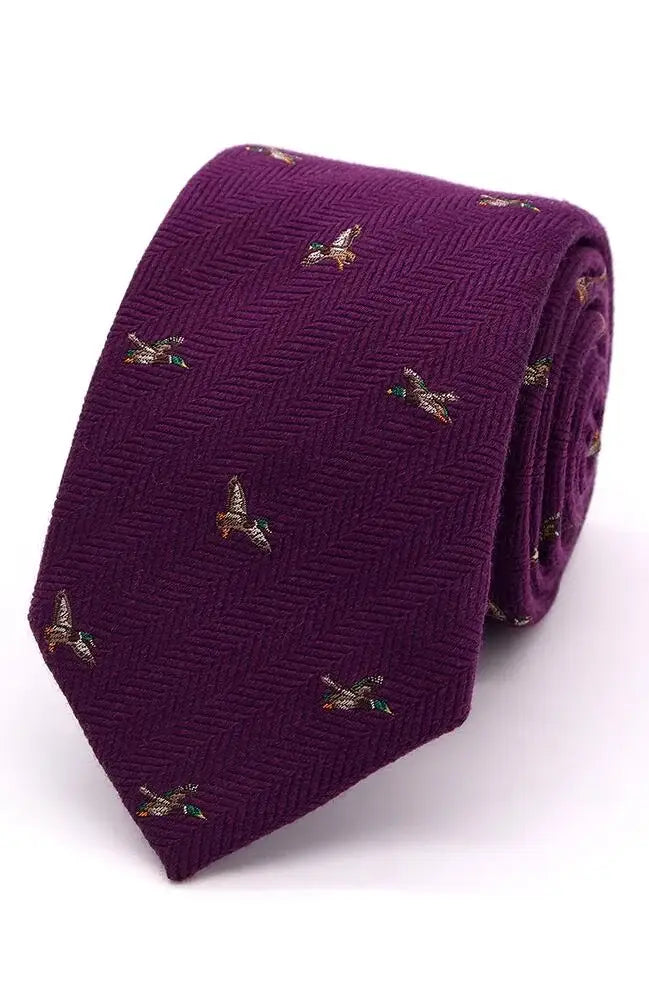 Premium LA Smith Country & Hobby Herringbone Mallard Silk Necktie for Men - Elegant Business & Formal Occasion Accessory