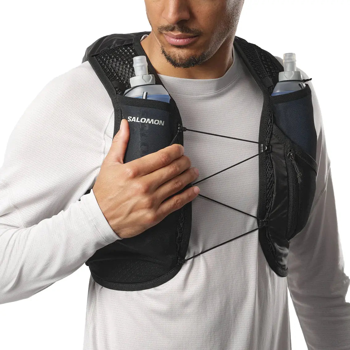 Unisex Salomon Active Skin 8 Hydration Vest Set - Lightweight Running Pack for Trail Runners & Hikers - Perfect for Long Distance Running, Marathon Training & Outdoor Adventures