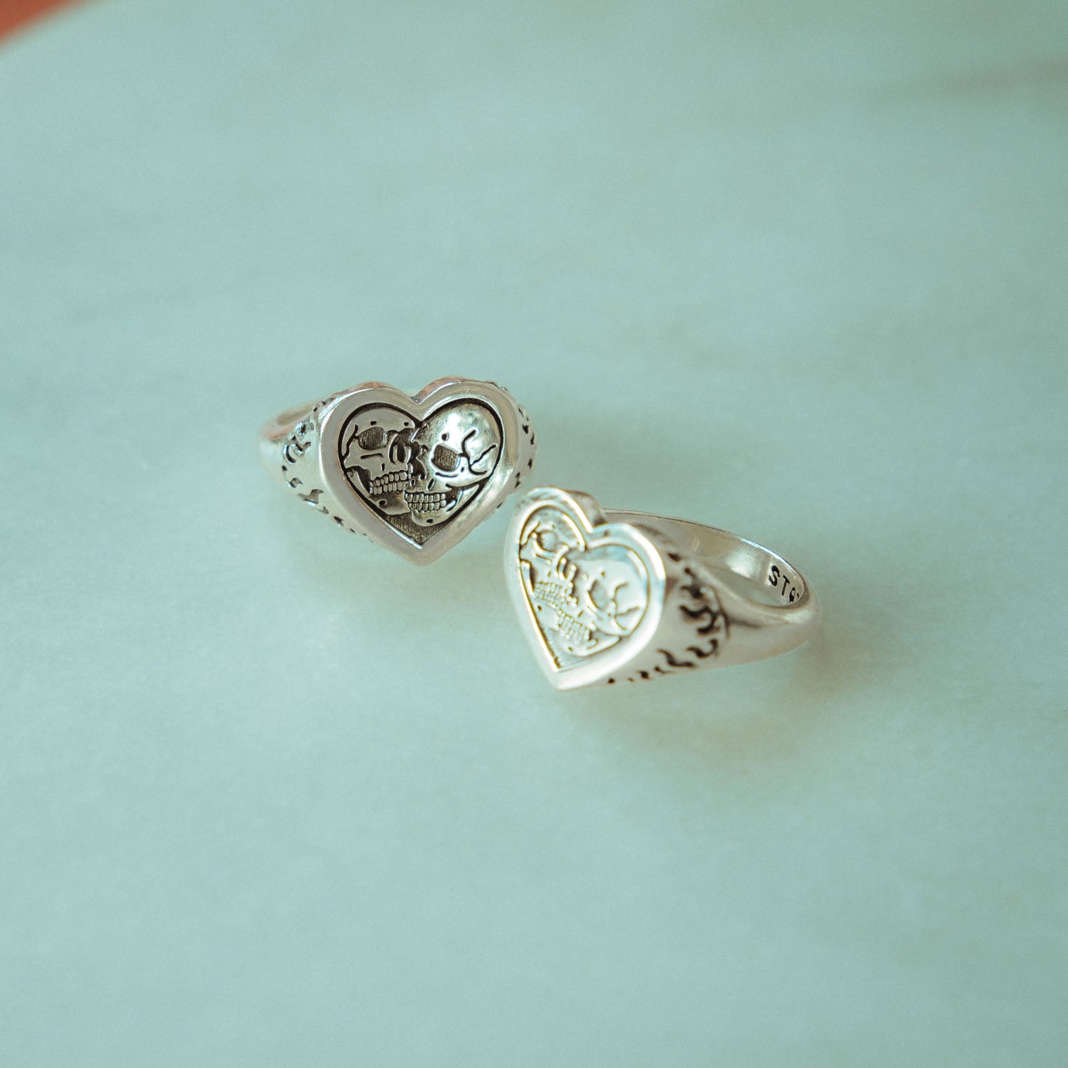 925 Sterling Silver Skull Heart Ring for Women - Gothic Punk Jewelry, Edgy Fashion Accessory - Perfect for Halloween, Valentine's Day & Alternative Style Lovers
