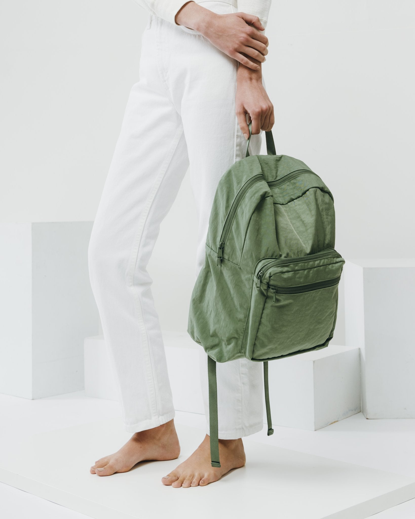 Baggu School Backpack for Teens - Lightweight Durable Olive Green Backpack for High School & College Students - Perfect for Books, Laptop & Everyday Use