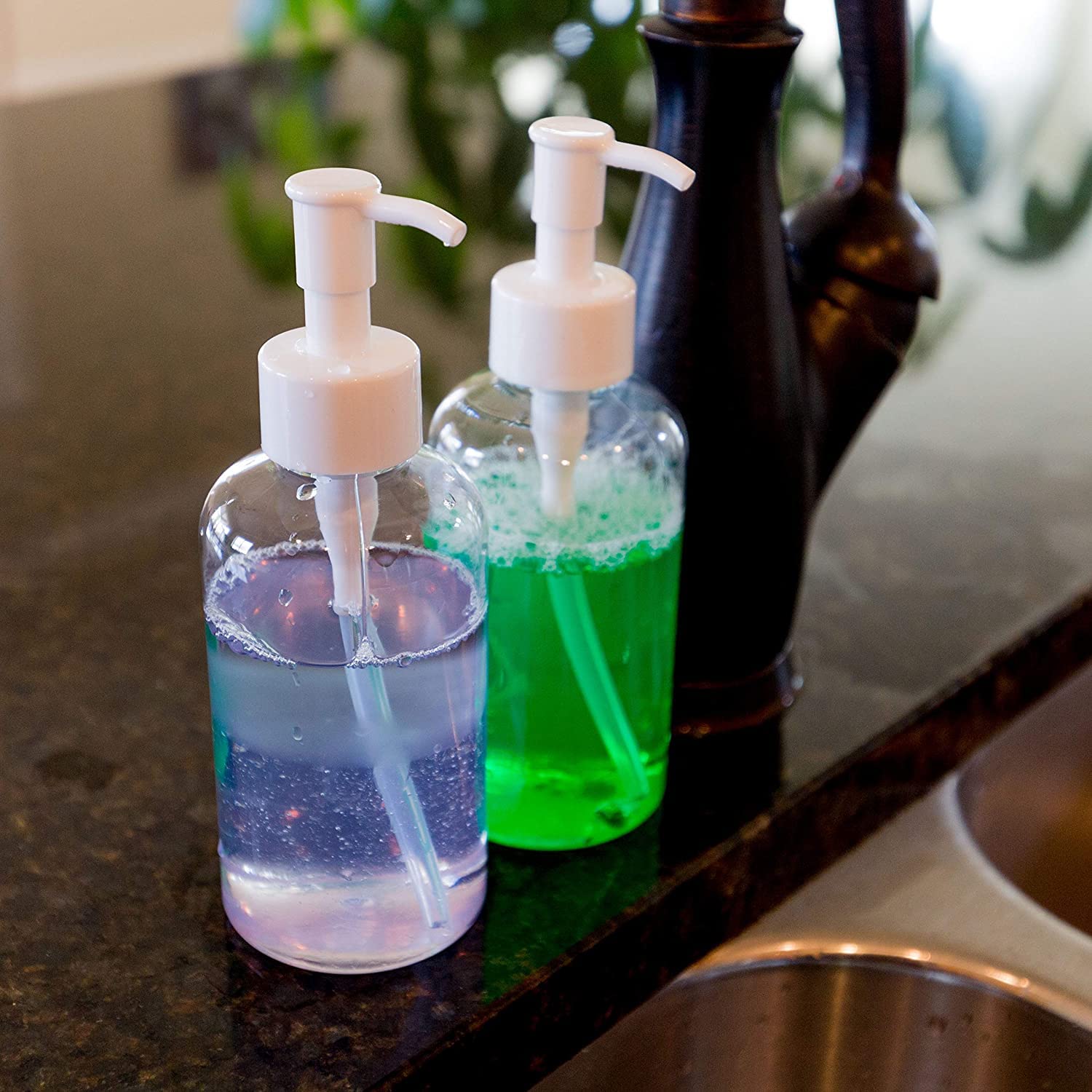 Snoogg 3-Pack 500ml Clear Refillable PET Plastic Bottles with Pump for Shampoo, Lotion, Conditioner & Oil - Ideal for Bathroom, Travel & Home Use