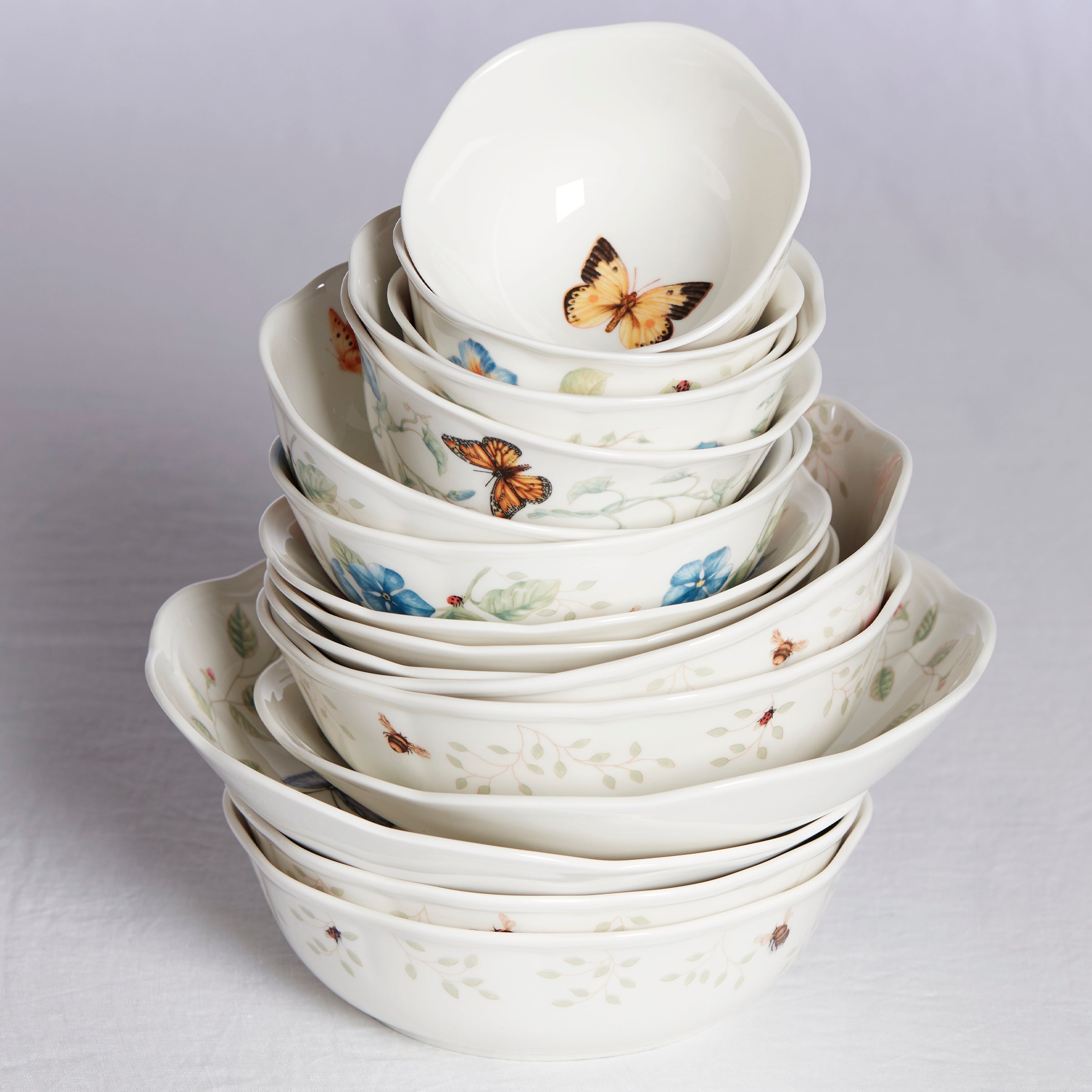 Butterfly Meadow Pasta Bowl Set - Handmade Ceramic Dinnerware for Pasta, Salad & Soup - Elegant Floral Design for Home Dining & Restaurant Use