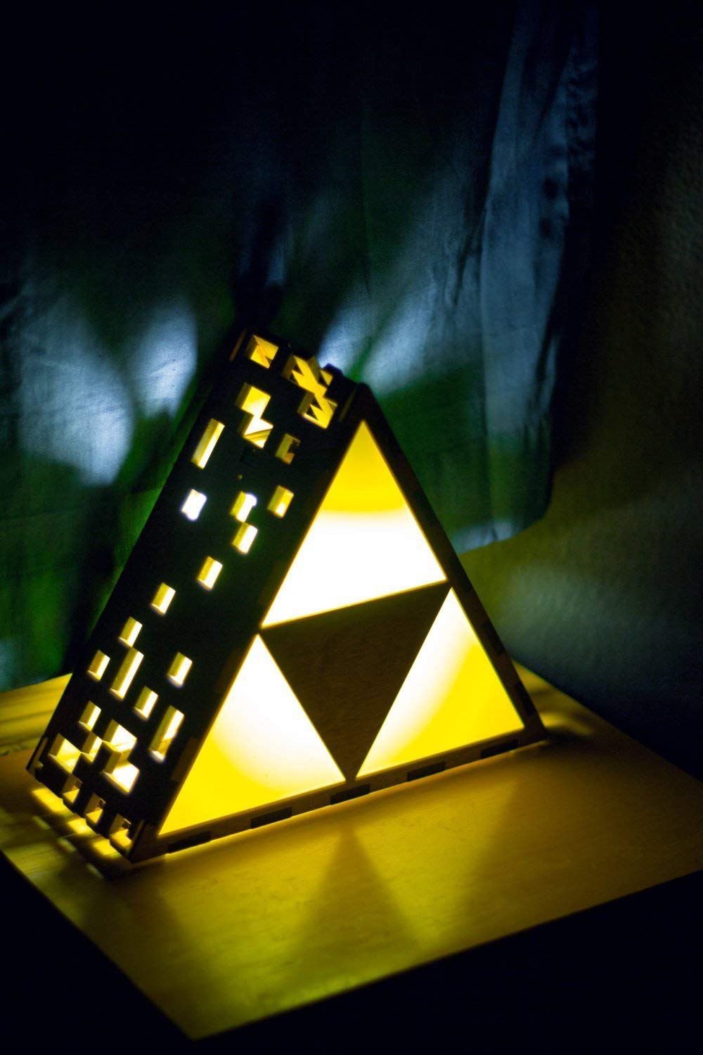 The Legend of Zelda Triforce LED Night Light - Official Nintendo Licensed Gaming Room Decor for Bedroom, Office, and Geek Gift