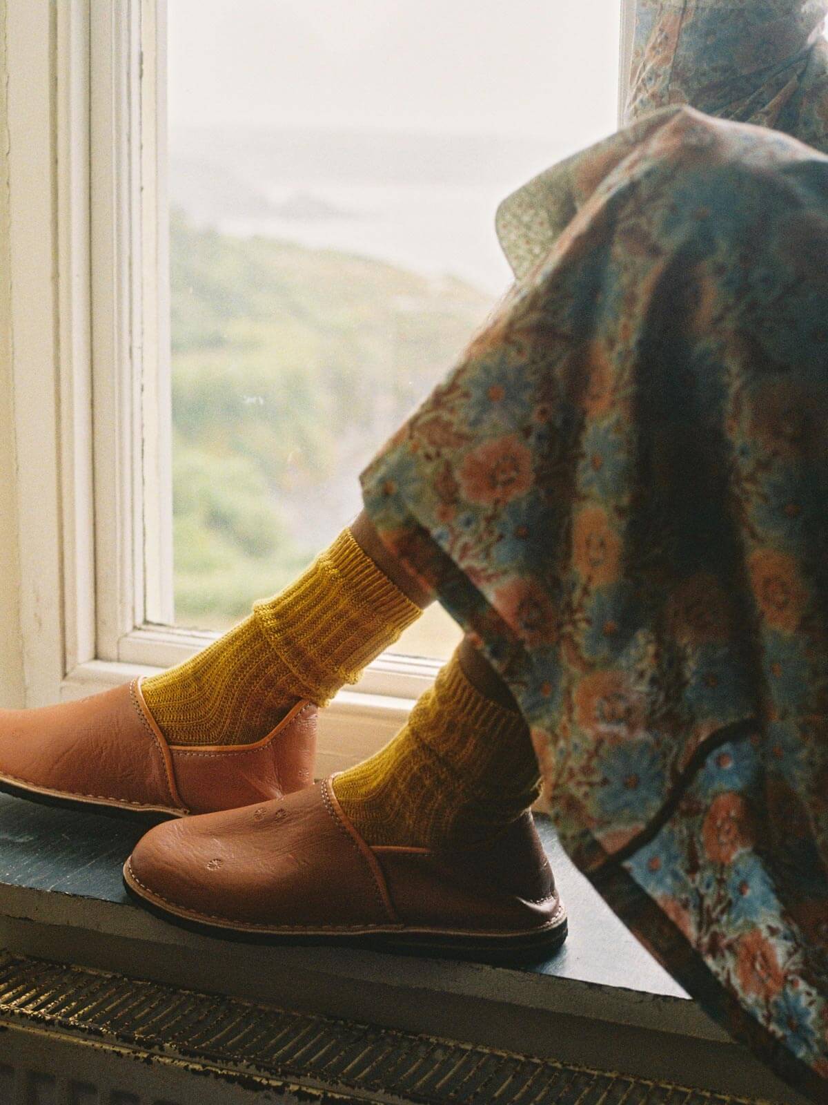 Authentic Moroccan Berber Babouche Slippers - Handmade Leather Comfort Shoes in Terracotta Color | Perfect for Home, Lounge & Cultural Fashion
