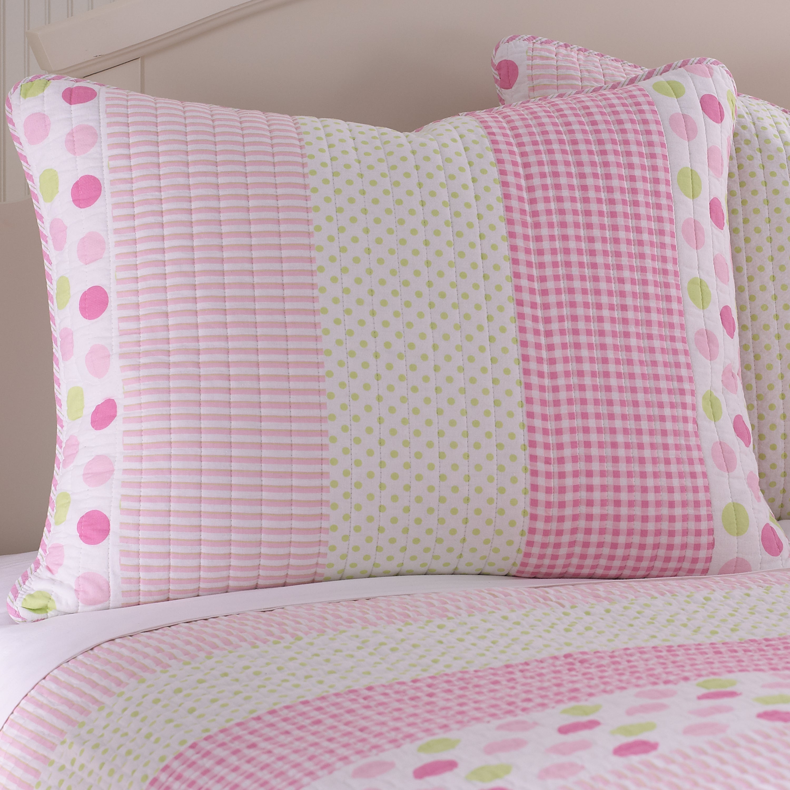 Marley Ruche Quilt Set - Queen Size 3-Piece Bedding Set with Soft Microfiber, Breathable & Wrinkle-Resistant - Perfect for Cozy Bedrooms, Guest Rooms & Dorm Decor