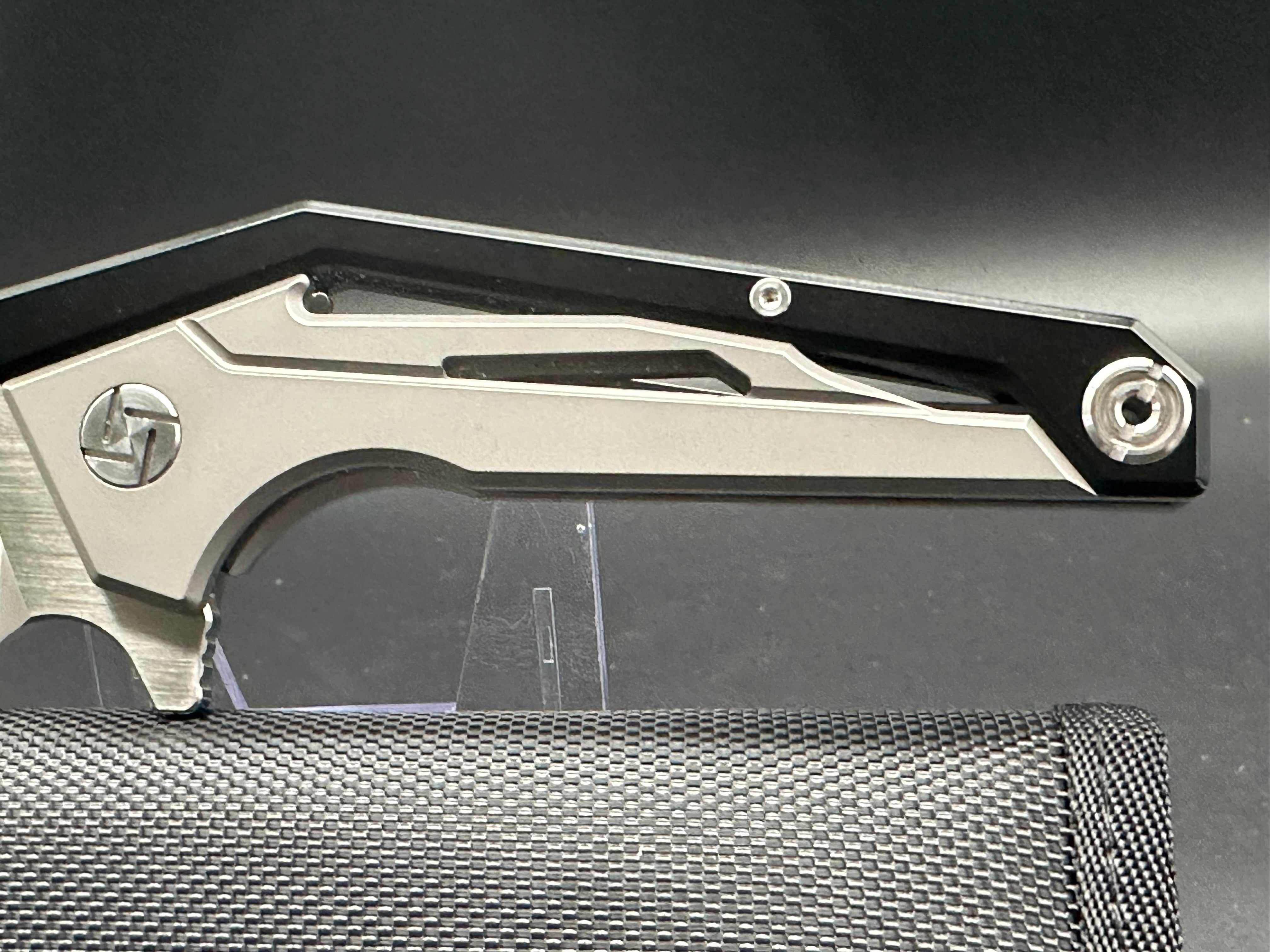 Artisan Cutlery Ravine - Premium Folding Pocket Knife with G10 Handle, Stainless Steel Blade for Outdoor, Camping & EDC (Everyday Carry) - Perfect for Hiking, Survival & Tactical Use