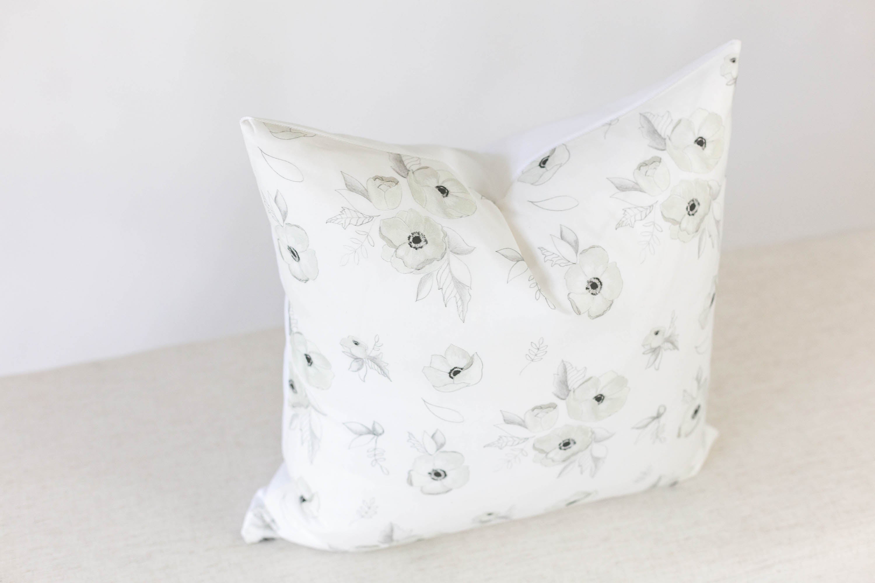 Premium Emmy Pillow Cover - Soft & Breathable Cotton Pillowcase for Home Decor, Bedroom, Living Room - Perfect for Sofas, Beds & Cozy Spaces