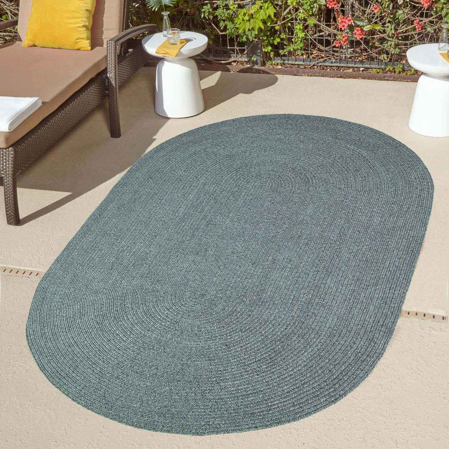 Classic Braided Area Rug - Non-Slip Indoor/Outdoor Oval Rug for Living Room, Bedroom, Patio & Deck - Soft & Durable Home Decor