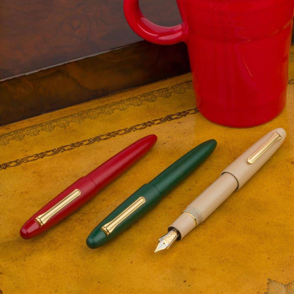 Sailor Fountain Pen KOP Urushi Iro Miyabi - Premium Japanese Lacquer Writing Pen for Calligraphy, Collectors & Gift Giving - Perfect for Elegant Signatures, Artistic Writing & Special Occasions