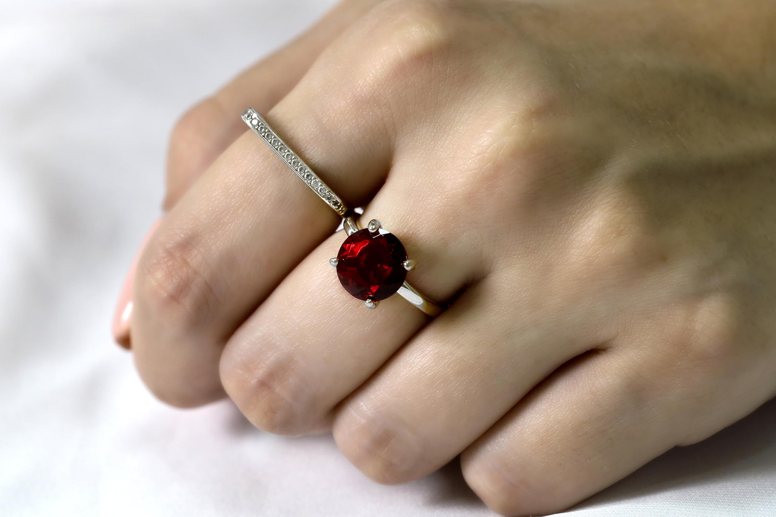 18K Garnet Ring - January Birthstone Gold Prong Jewelry - Gemstone Stacking Band - Elegant Cocktail or Engagement Ring - Perfect for Birthdays, Anniversaries & Special Occasions