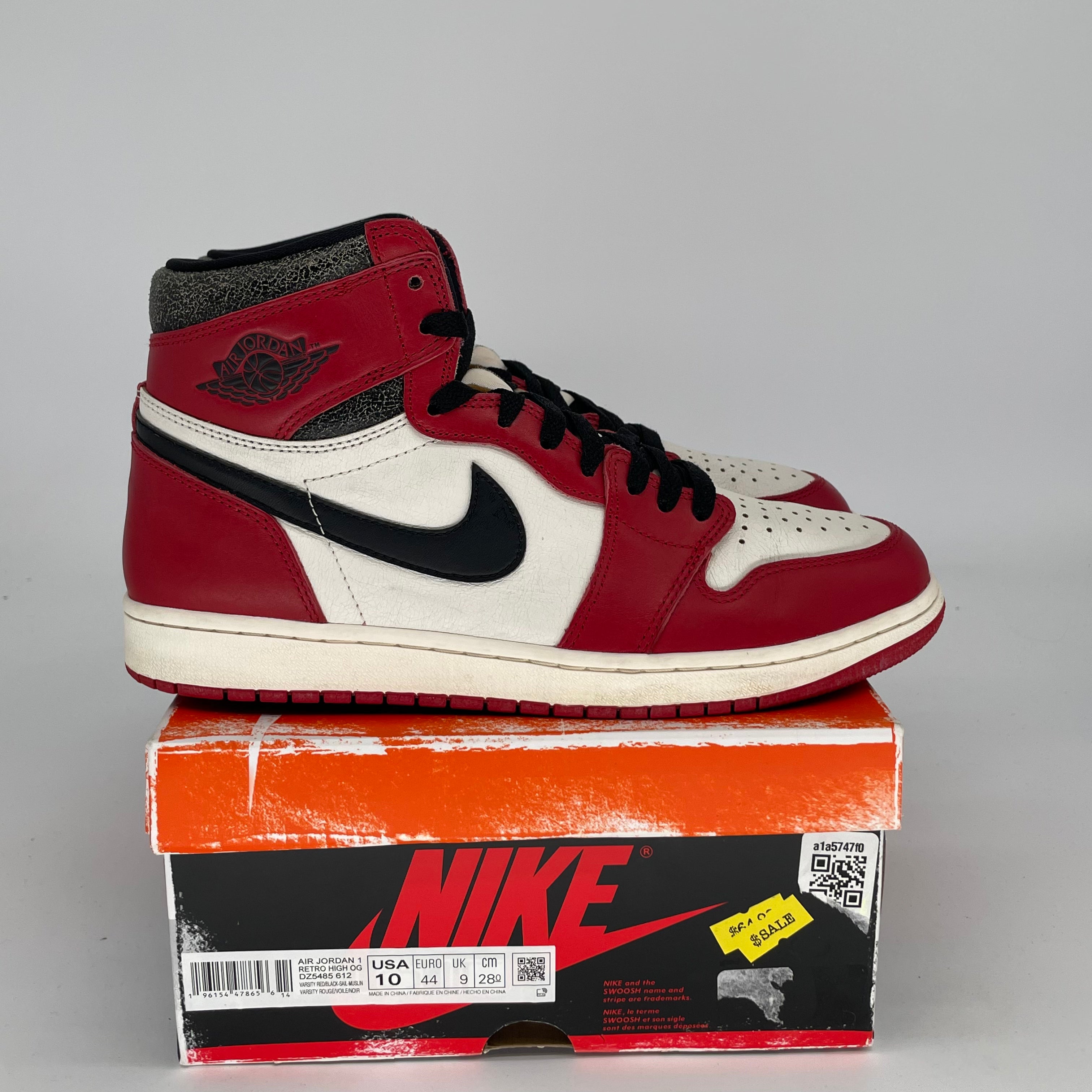 Original Title: AIR JORDAN 1 CHICAGO LOST AND FOUND SIZE 10/11.5W DZ5485 612   Optimized Title: **Authentic Air Jordan 1 Retro High OG 'Chicago Lost & Found' Sneakers - Men's Size 10 / Women's 11.5W (DZ5485-612) - Perfect for Streetwear & Basketball Fashion**