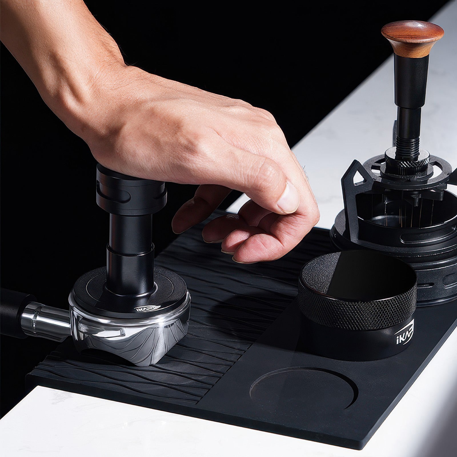 Professional Click Sound Espresso Tamper - 58mm Calibrated Coffee Press for Perfect Extraction | Barista-Grade Coffee Accessories for Home & Cafe Use