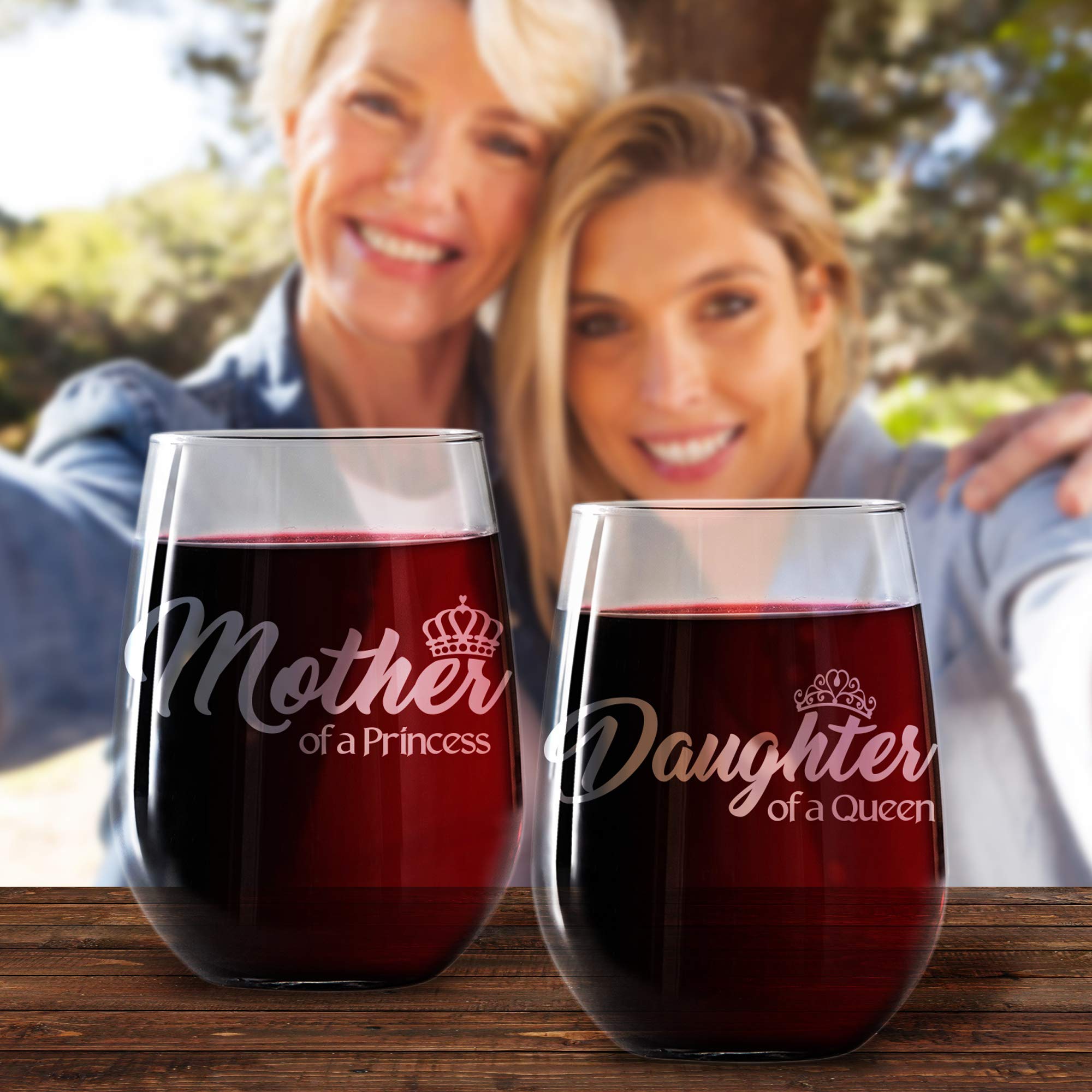 Mother Daughter Wine Glass Gift Set - 2 Stemless 17oz Glasses - 'Mother of a Princess, Daughter of a Queen' - Elegant Birthday & Mother's Day Gifts for Women - Perfect for Mother-Daughter Bonding, Girls' Night, and Special Celebrations