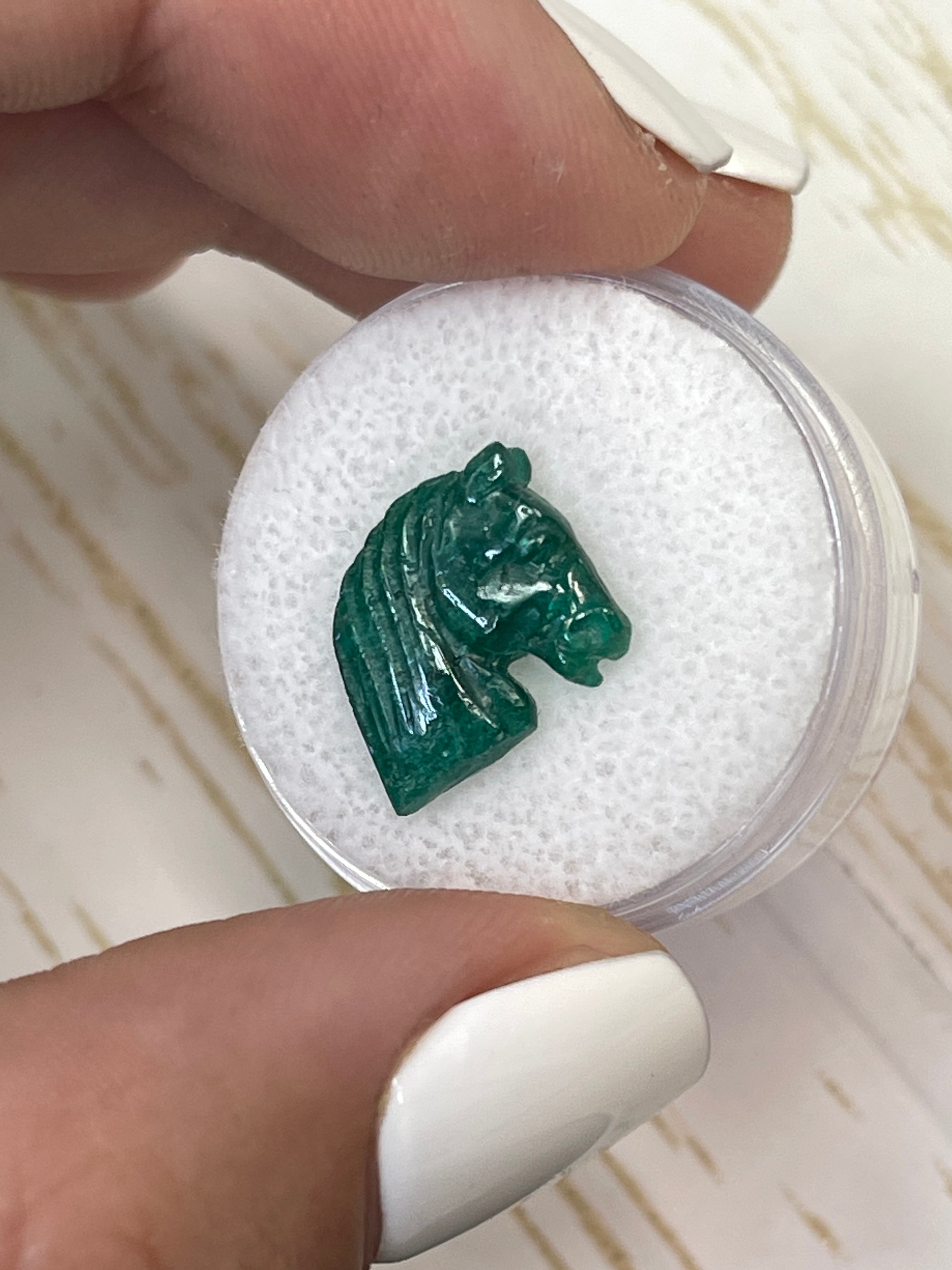 4.28 Carat 16mm x 13mm Genuine Hand-Carved Emerald Horse Head Pendant - Perfect for Jewelry Making, Gift Giving & Spiritual Healing
