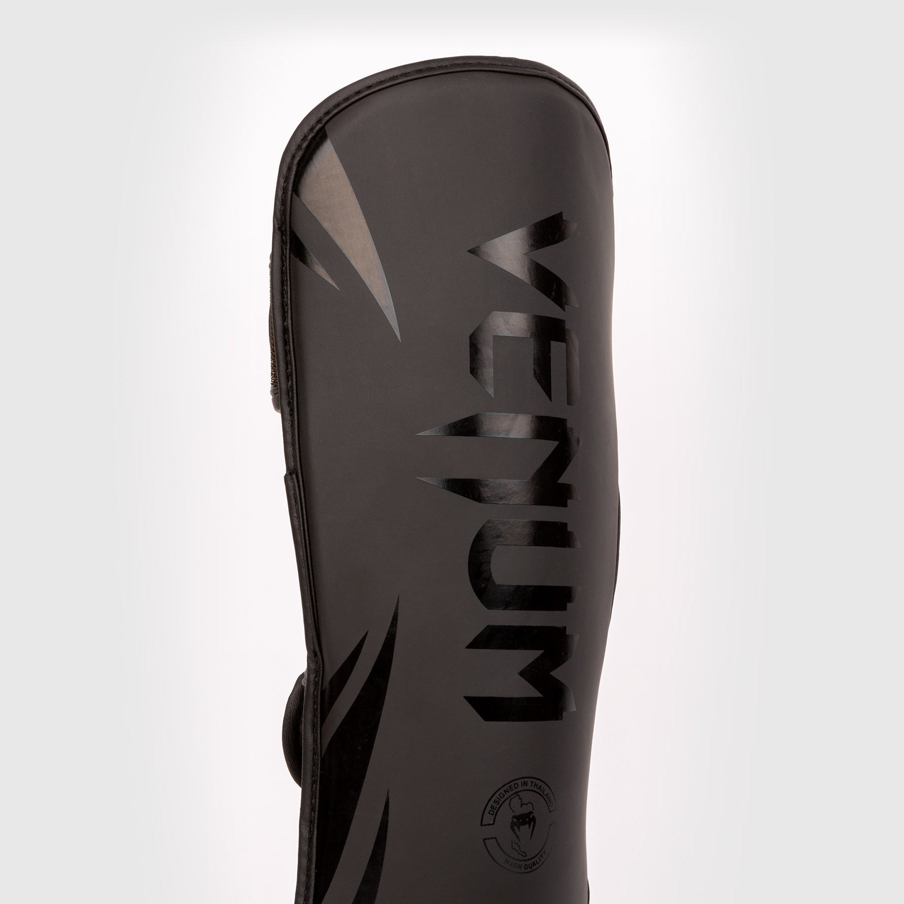 Venum Challenger Kids Shin Guards - Black/Black - Youth MMA, Muay Thai & Kickboxing Protective Gear for Training & Sparring