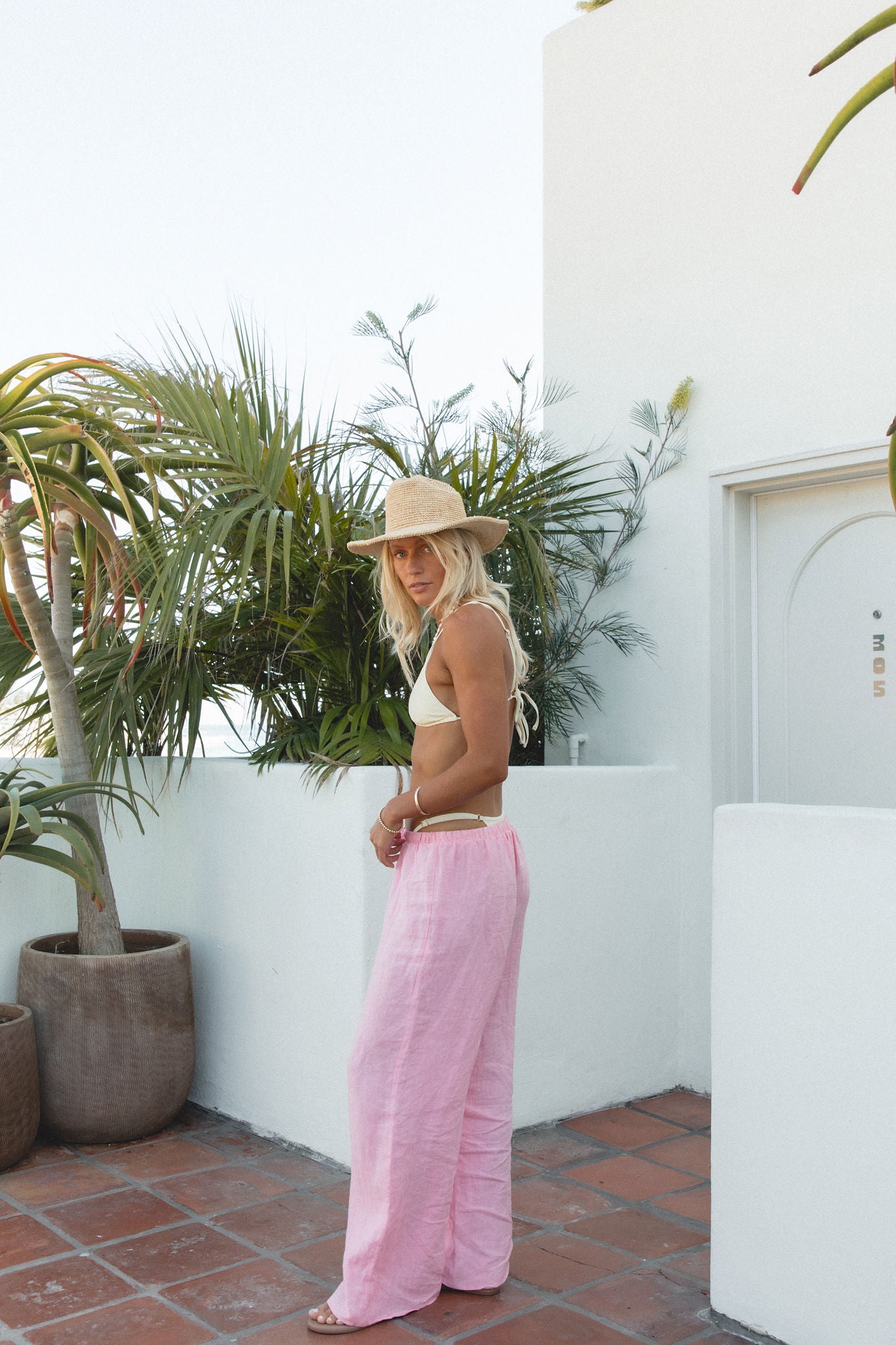 Capri Linen Drawstring Pants for Women - Breathable Summer Casual Pants with Elastic Waist - Perfect for Beach, Yoga, and Lounge Wear