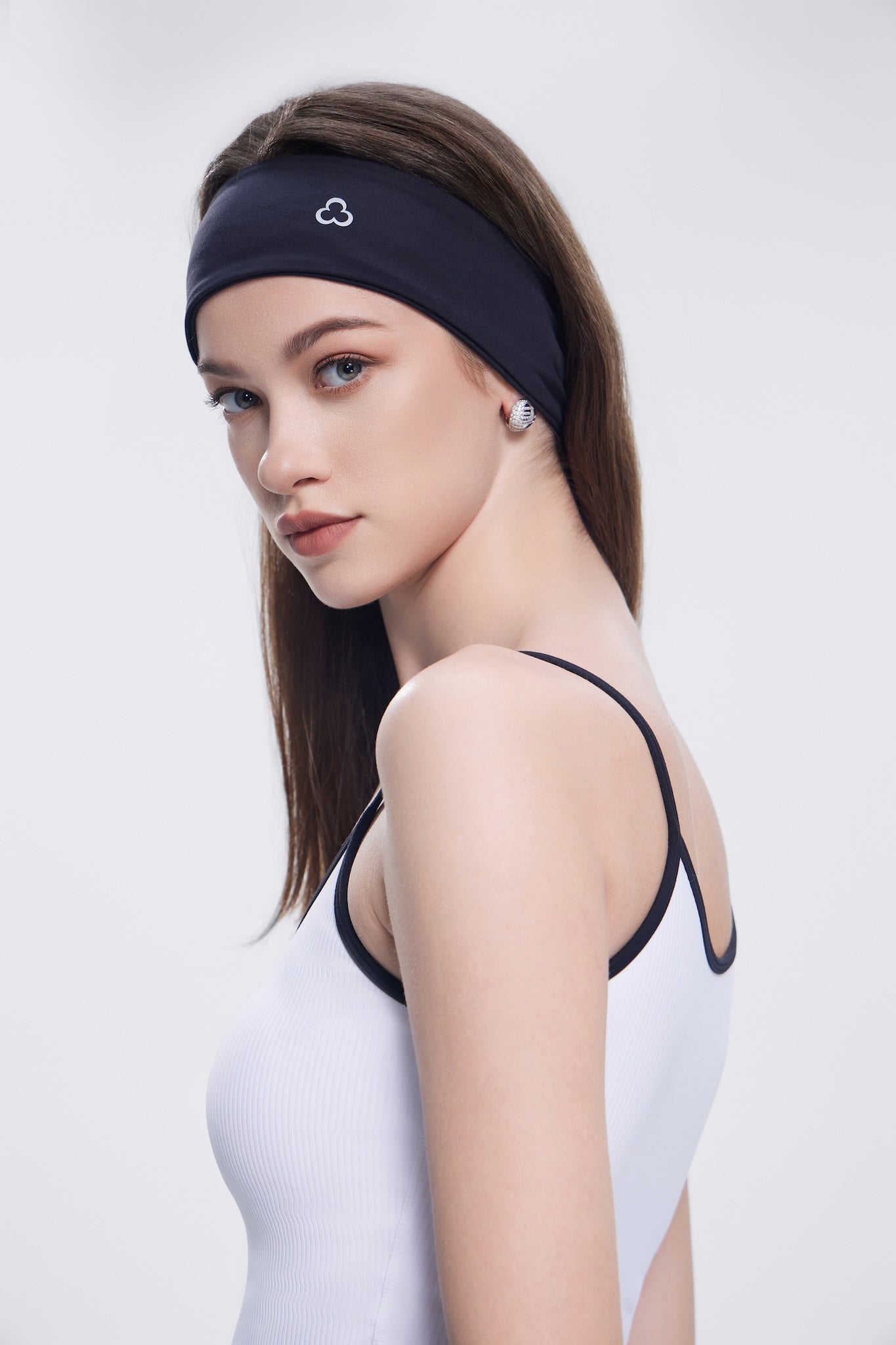 Claire Logo Women's Casual T-Shirt - Soft Cotton Short Sleeve Tee for Everyday Wear | Perfect for Outfits, Layering & Street Style Fashion