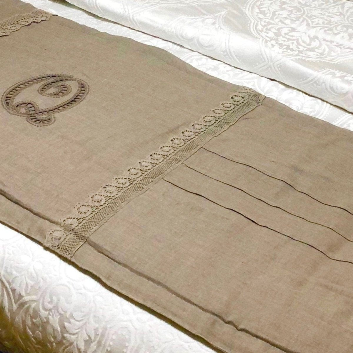 Elegant Linen Bed Runner with Cutwork or French Embroidered Monogram - Perfect for Wedding, Guest Room & Luxury Bedding Decor