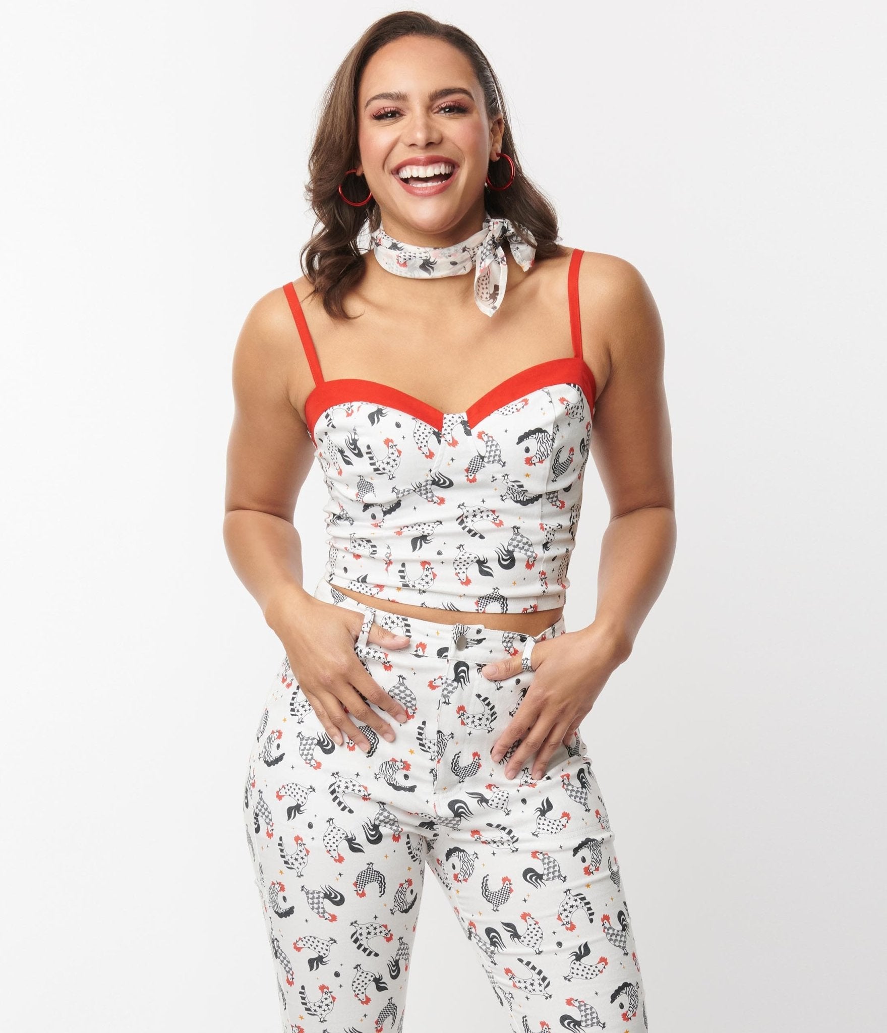 Vintage Chicken Print Red Contrast Crop Top - Retro Style Women's Fashion Tee for Casual Wear & Summer Outfits