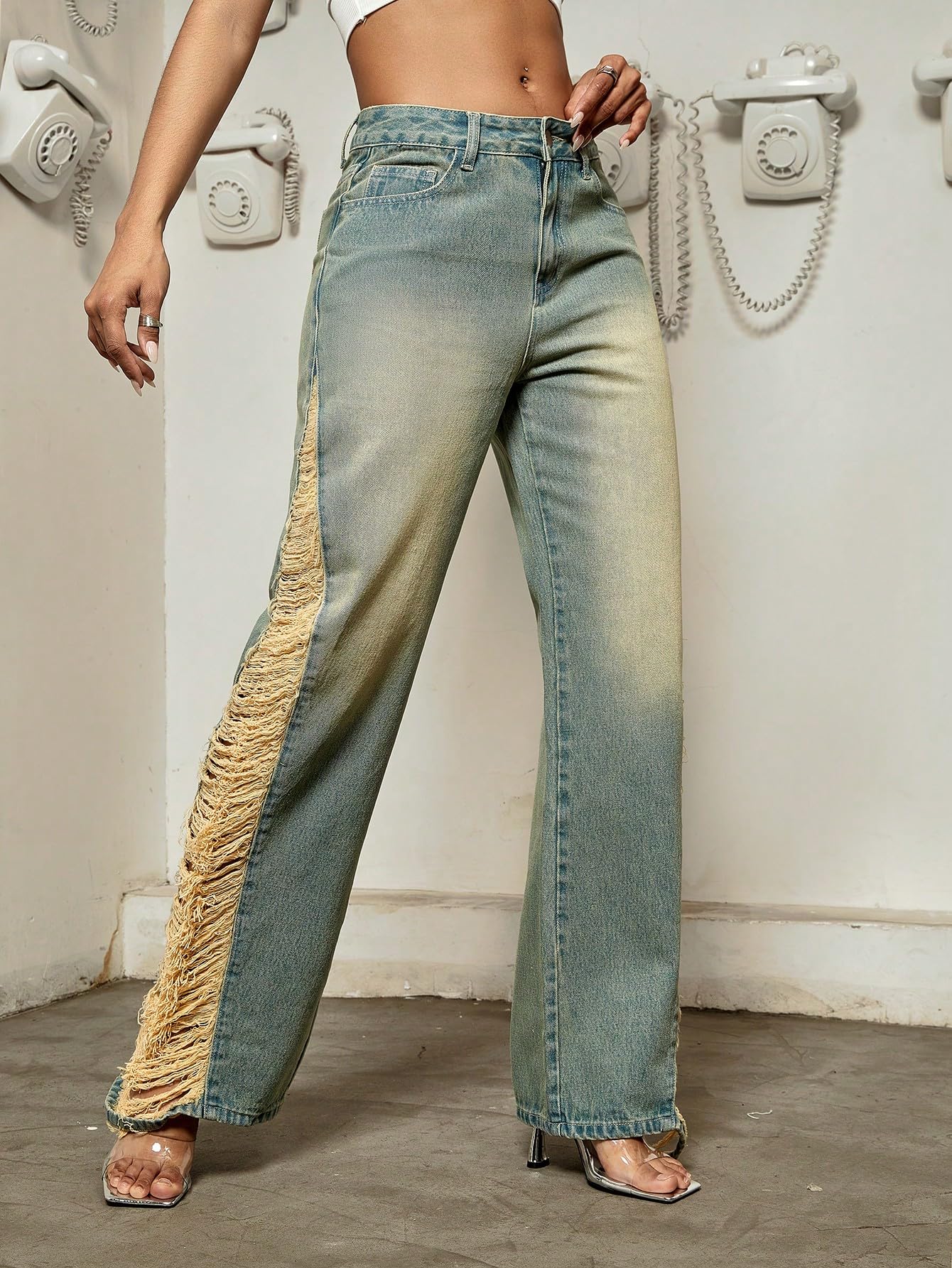 Women's Casual Ripped Straight Leg Jeans - Mid Waist Distressed Denim Pants for Everyday Wear & Street Style Outfits