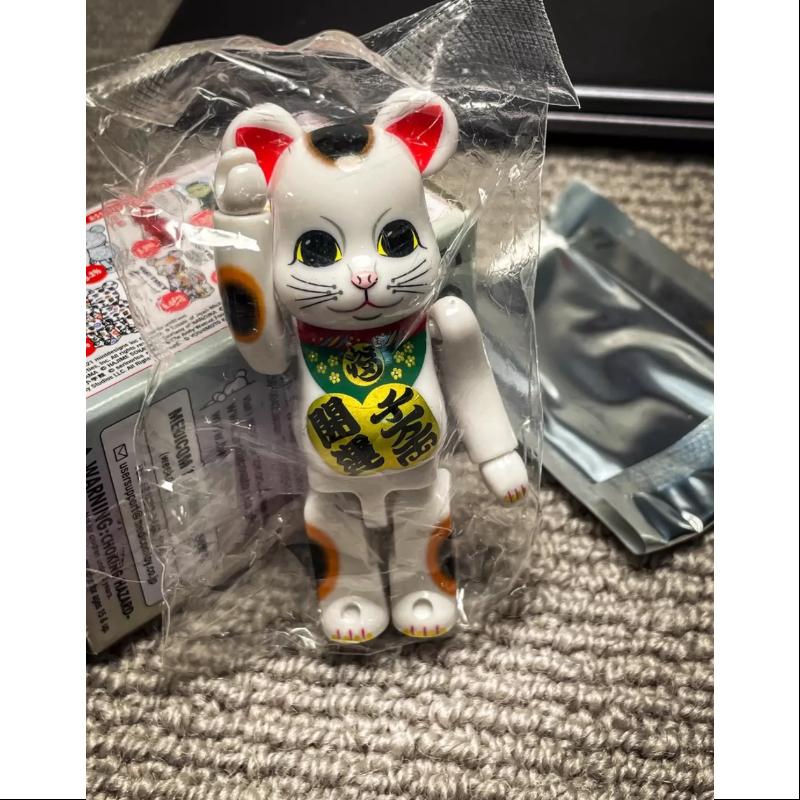 Bearbrick Series 42 SUPER Secret MANEKI NEKO LUCKY CAT 100% Collectible Figure - Rare Japanese Lucky Cat Statue for Anime Fans & Home Decor