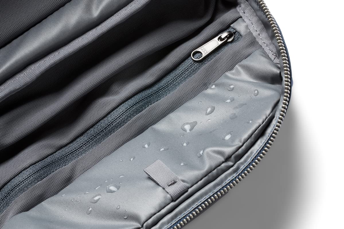 Bellroy Toiletry Kit Plus - Premium Travel Toiletry Bag for Men & Women | Water-Resistant Organizer for Cosmetics, Shaving, & Essentials | Perfect for Air Travel, Camping & Gym