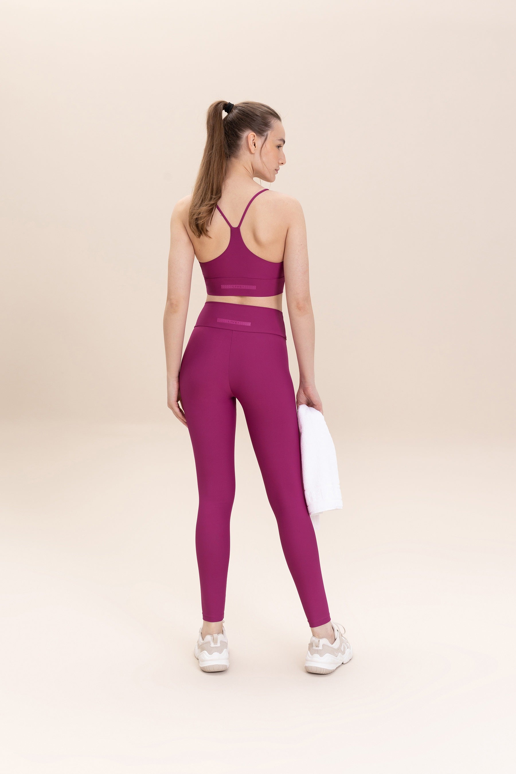 Hydefit® Adaptiv Sports Bra - High Support Workout Bra for Running, Yoga & Gym - Comfortable & Breathable Activewear for Women