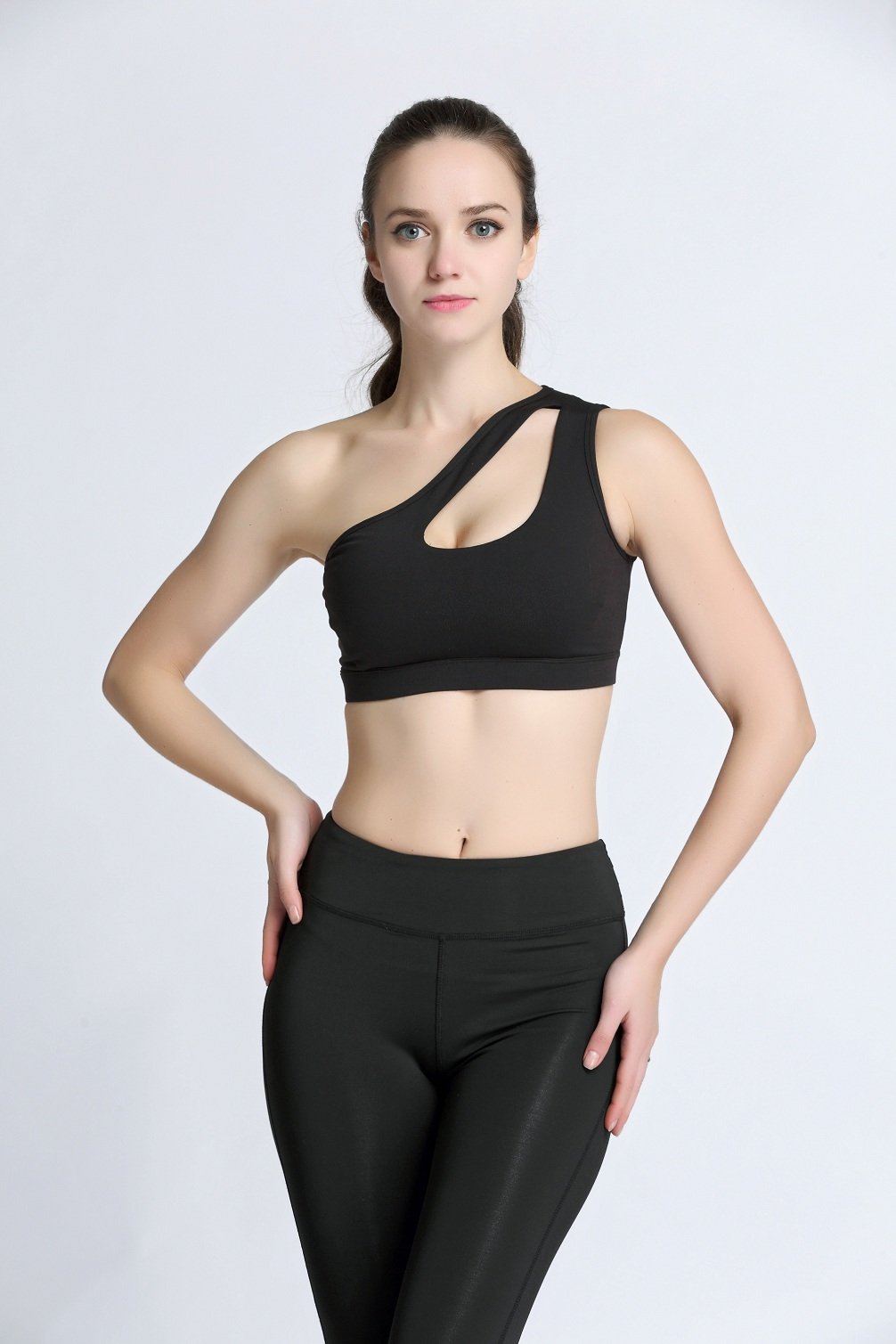 Bakerdani Women's One Shoulder Sports Bra - Sexy & Supportive Workout Top for Yoga, Running & Gym - Breathable & Comfortable Activewear for Fitness & Lounge