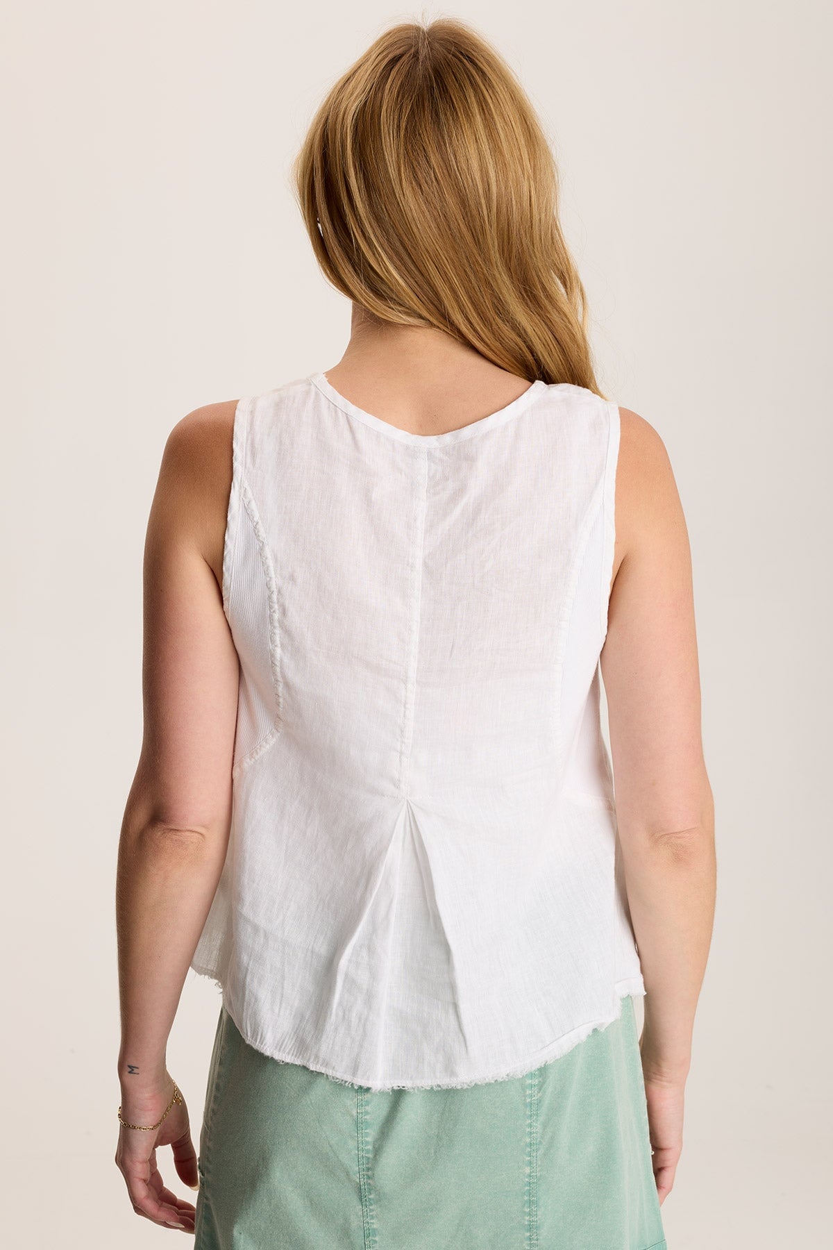 Estine Linen V Neck Tank Top for Women - Soft Breathable Summer Sleeveless Shirt - Casual Loungewear & Beach Cover Up