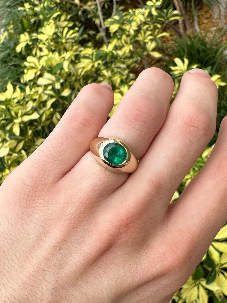 2.30 Carat Dark Green Round Emerald Men's Bezel Set Solitaire Ring in 18K Gold - Perfect for Weddings, Anniversaries & Special Occasions