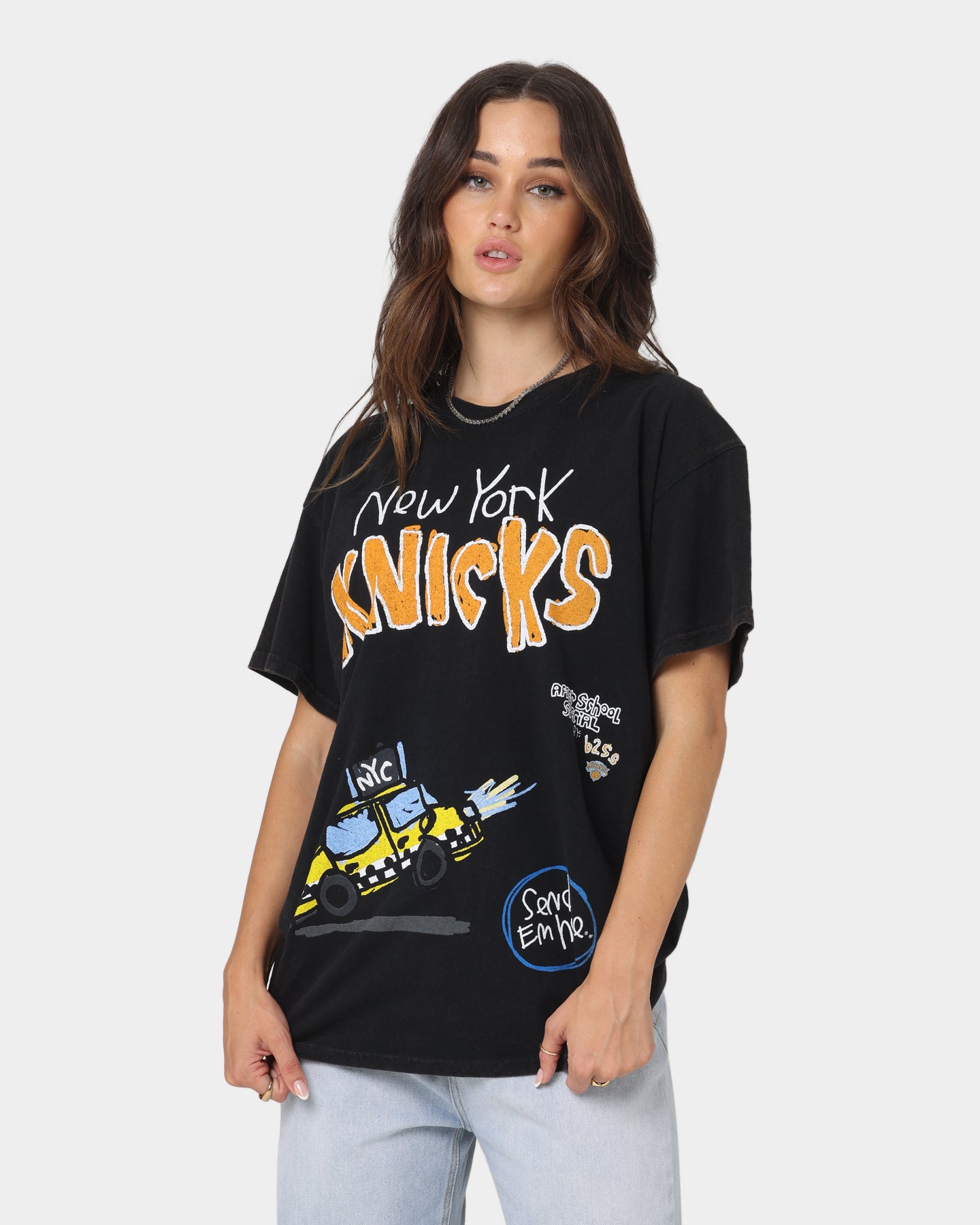 New York Knicks T-Shirt for Men - NBA Basketball Fan Apparel - Black Wash Cotton Tee - Perfect for Game Day, School, and Casual Wear