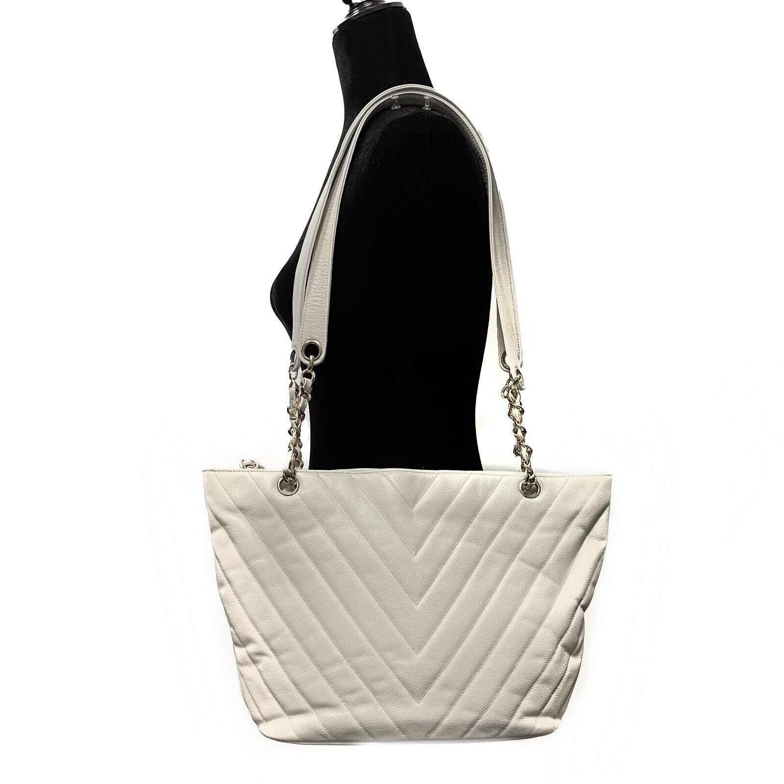 Vintage CHANEL 1994 White Leather Small Chevron Tote Shoulder Bag - Luxury Designer Handbag for Women, Perfect for Everyday Use & Special Occasions