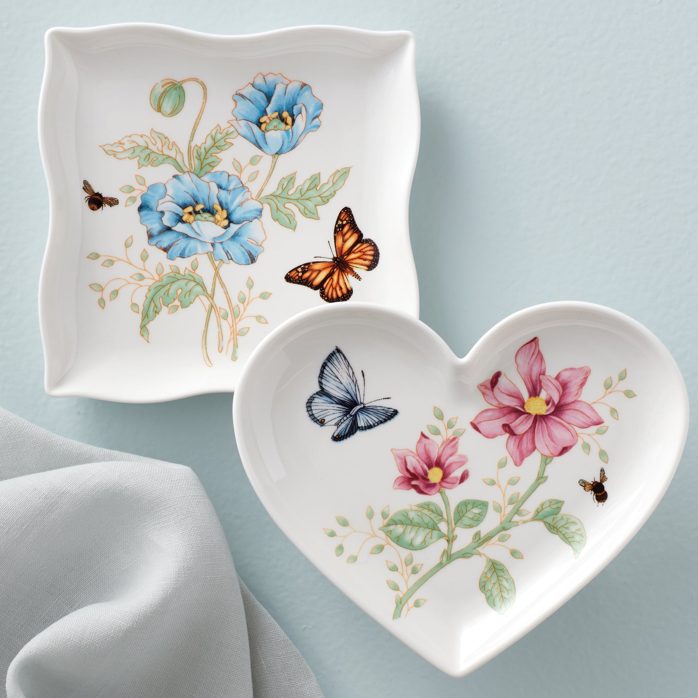 Butterfly Meadow Square Dish - Elegant Ceramic Serving Plate for Desserts, Appetizers & Snacks | Perfect for Parties, Tea Time & Home Decor