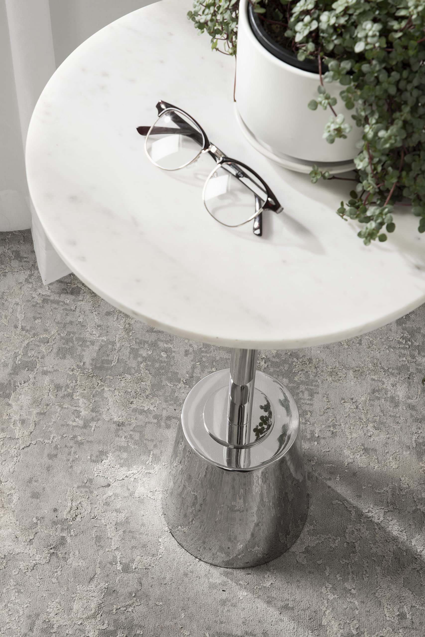 Kate and Laurel Tira Round Side Table - 14