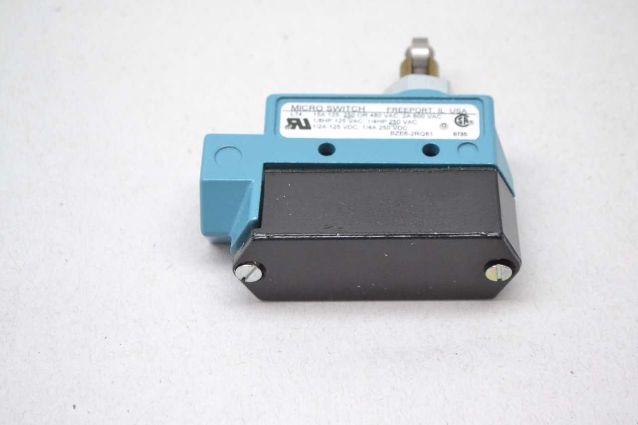 Honeywell BZE6-2RQ81 Compact Enclosed Side Mount Switch - 15 AMP Cross Roller Plunger - Ideal for Industrial Machinery, Automation Systems & Control Panels