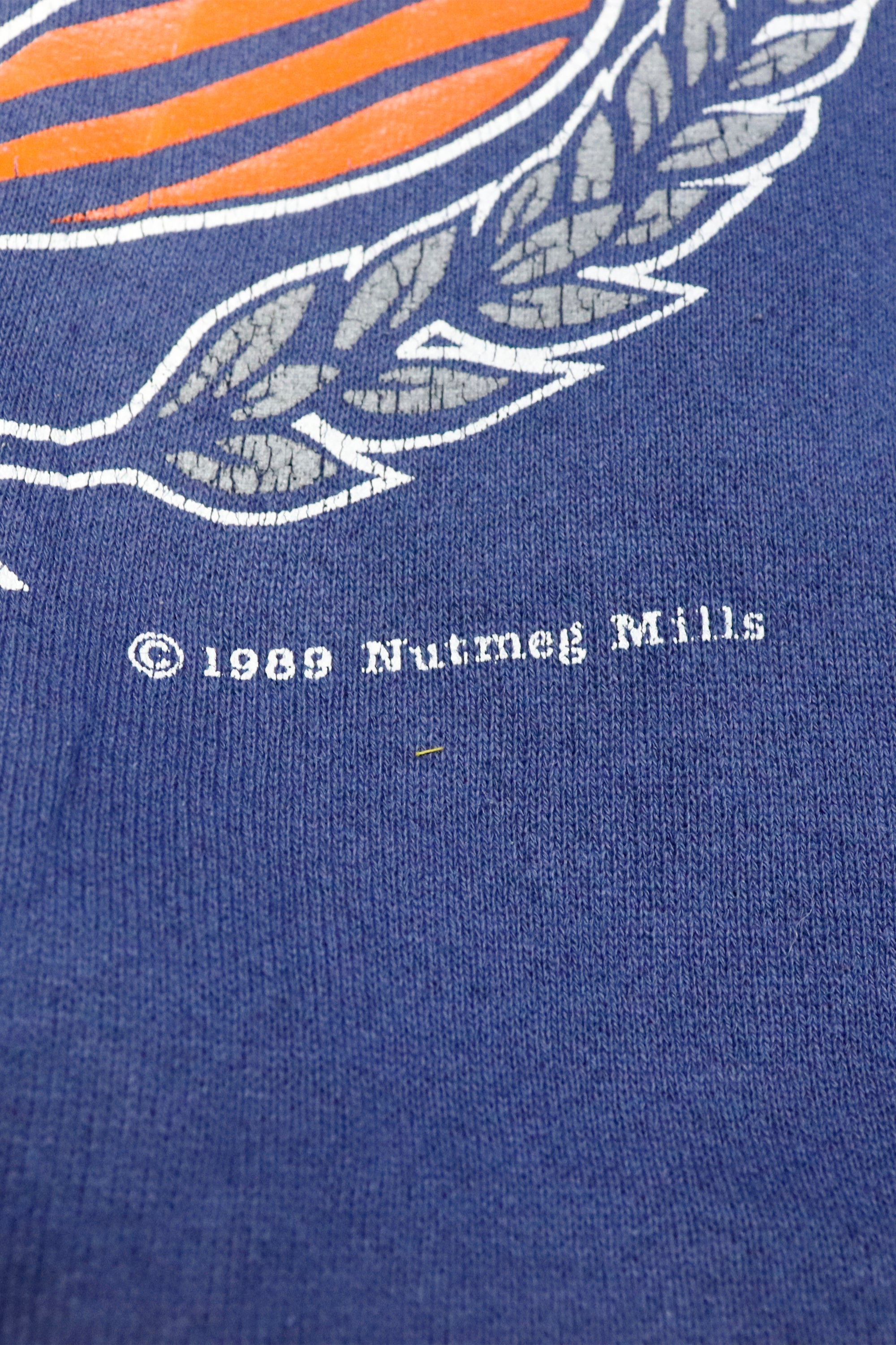 Vintage 1870 Syracuse University Orangemen Crewneck Sweatshirt - Retro College Apparel for Game Day & Alumni Pride