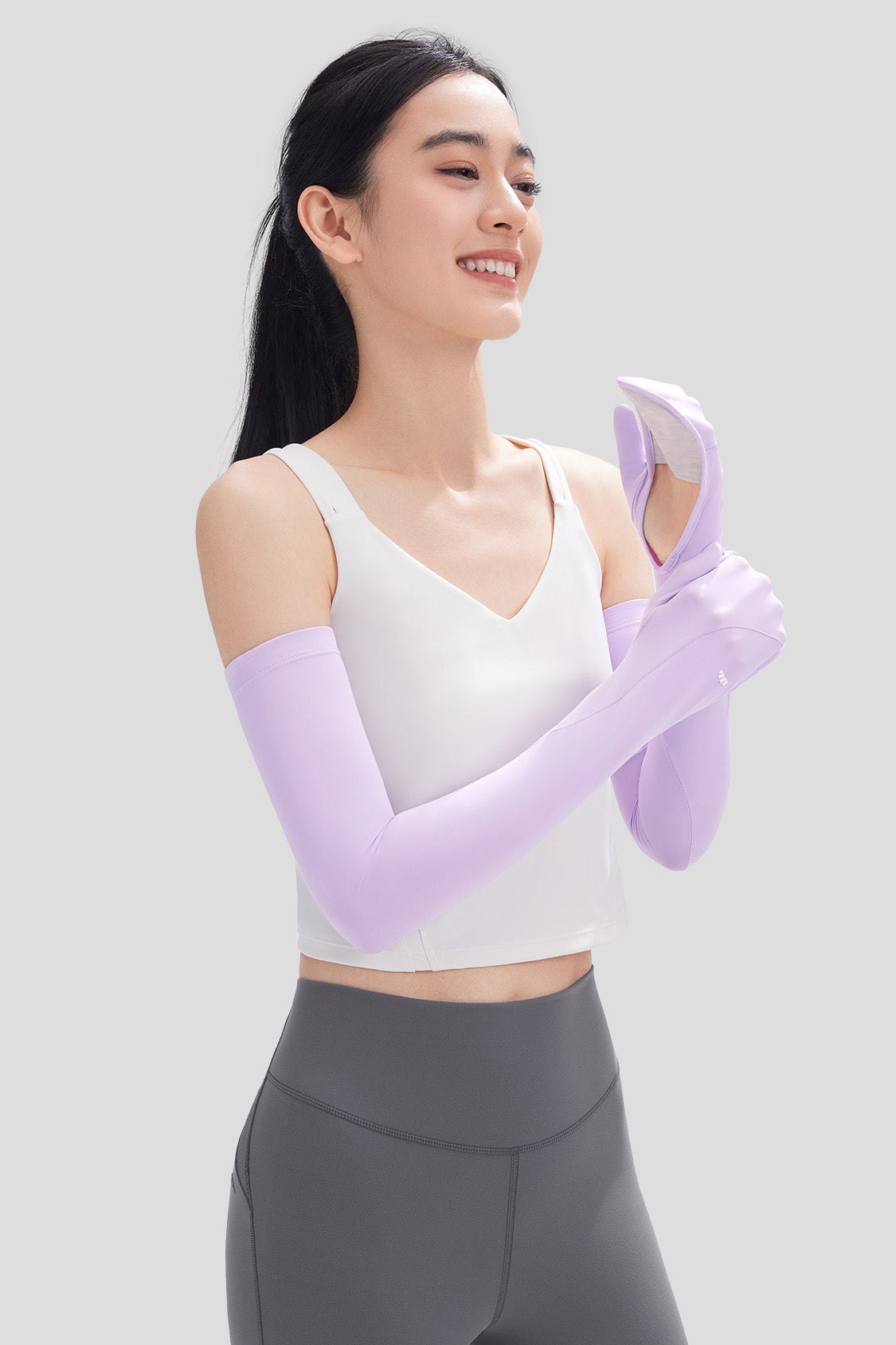 Peche Women's UPF50+ Sun Protection Arm Sleeves with Gloves - UV Blocking Cooling Sleeve Covers for Outdoor Sports, Driving, Golf & Summer Activities