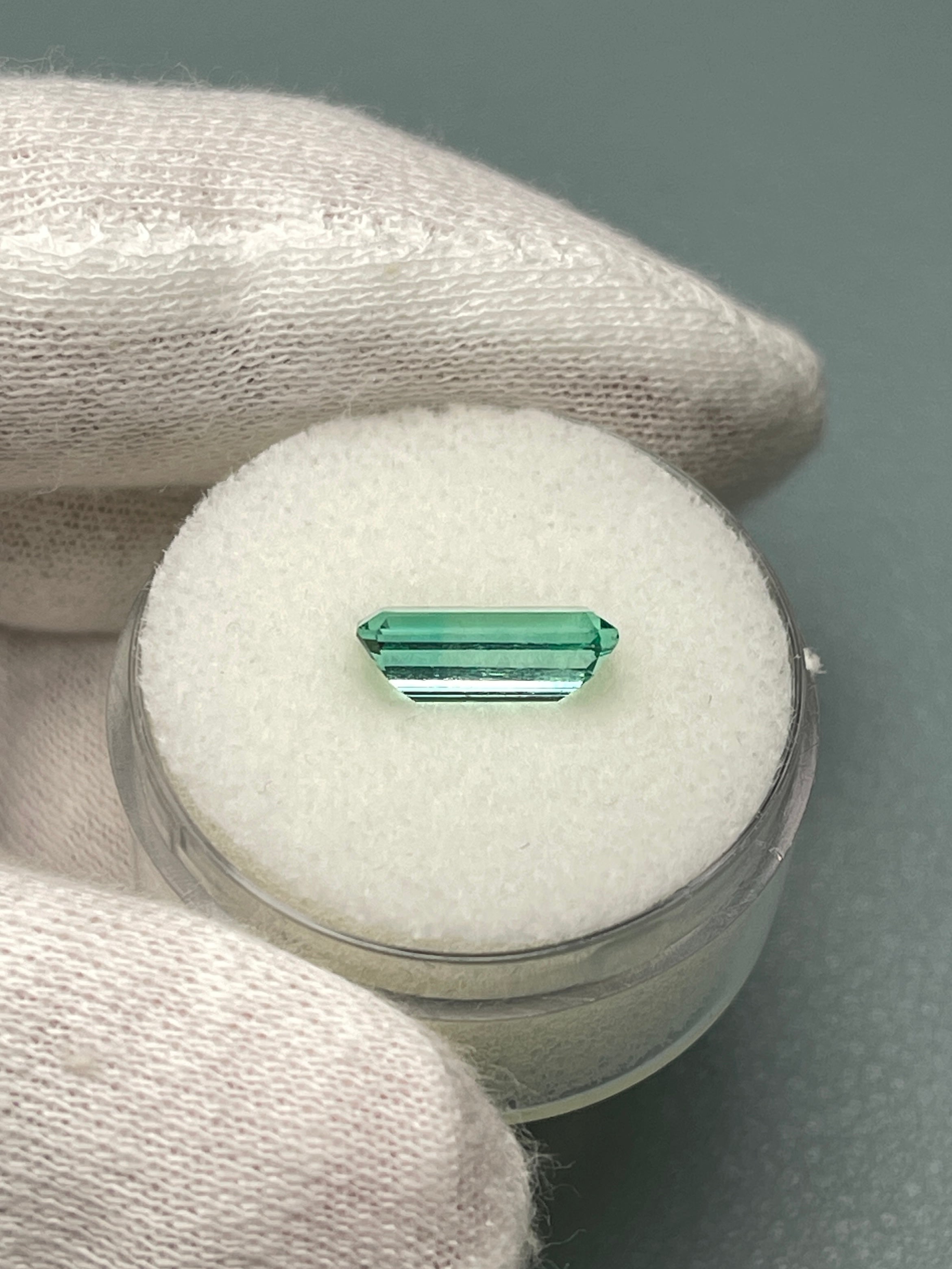 1.65 Carat 11x5mm Loose Natural Colombian Emerald Gemstone - Elongated Emerald Cut for Jewelry Making, Engagement Rings & Luxury Gifts