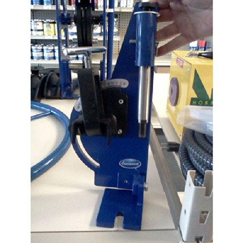 Eastwood Tube and Pipe Notcher Tool - 0-60 Degree Angle Notching for 2