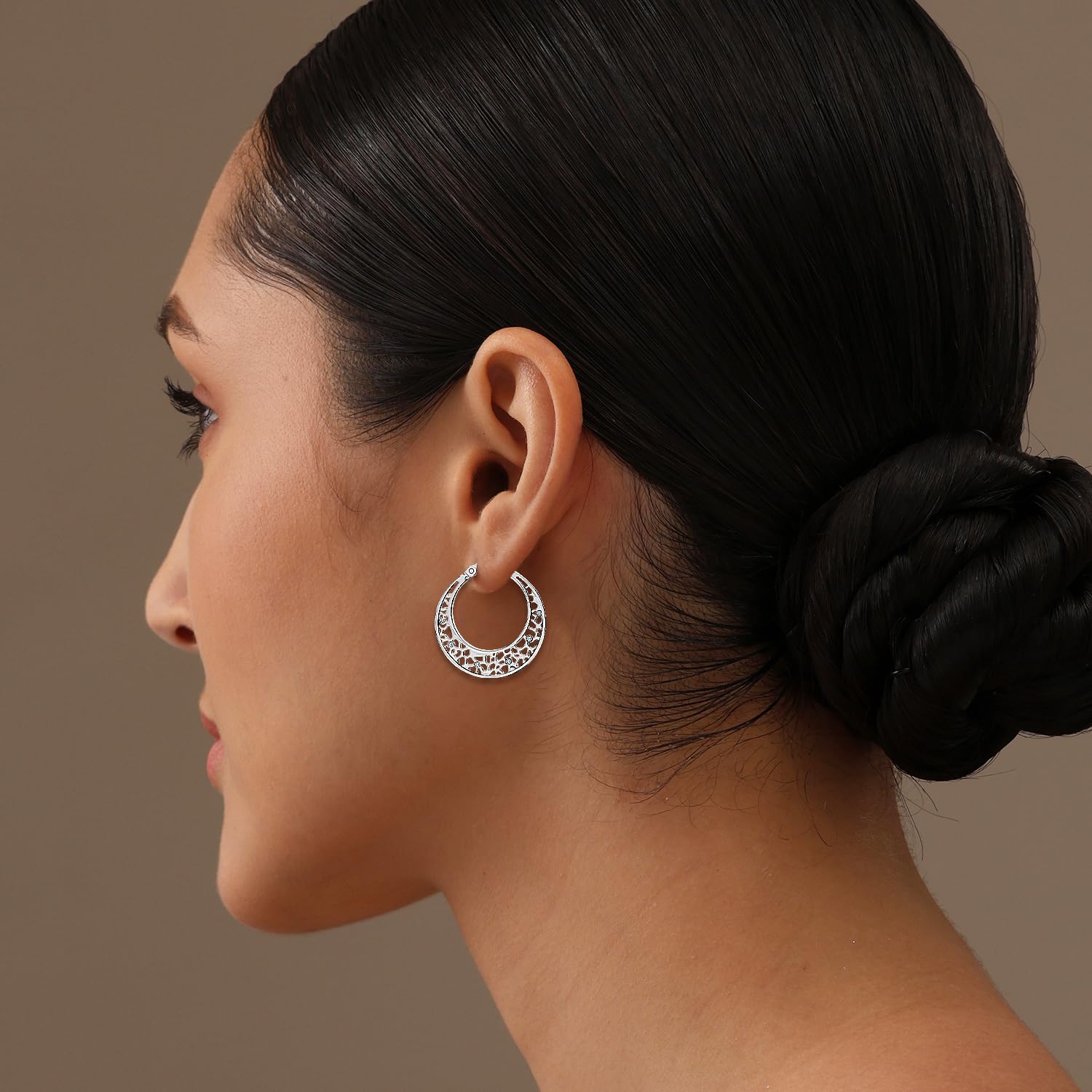 LeCalla 925 Sterling Silver Hoop Earrings for Women | Lightweight Cubic Zirconia Filigree Hoops | Elegant Gift for Birthday, Anniversary & Special Occasions | Perfect for Everyday Wear, Date Night & Office Jewelry