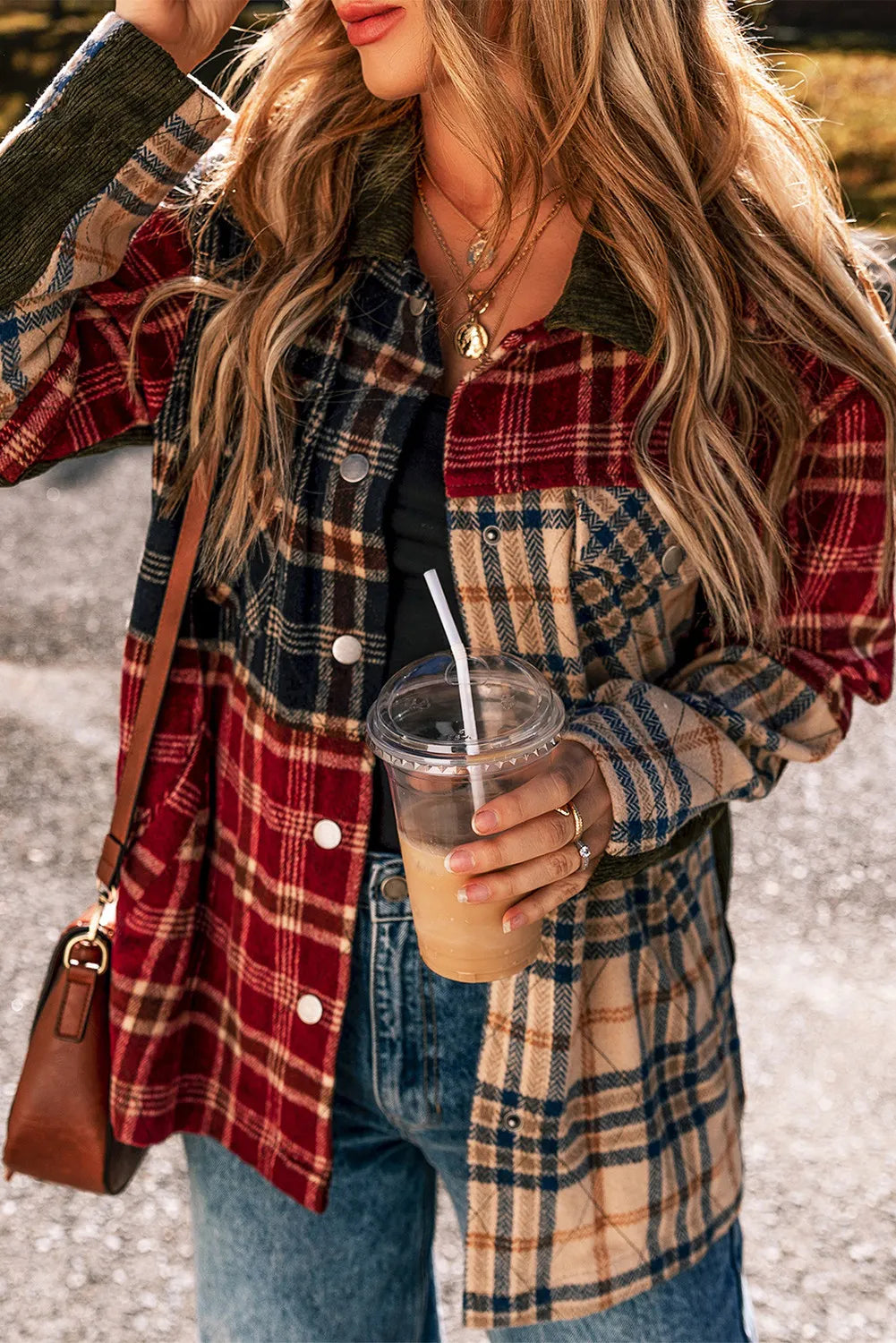 Stylish Plaid Button-Up Long Sleeve Jacket for Men & Women - Perfect for Fall Layering and Outdoor Adventures