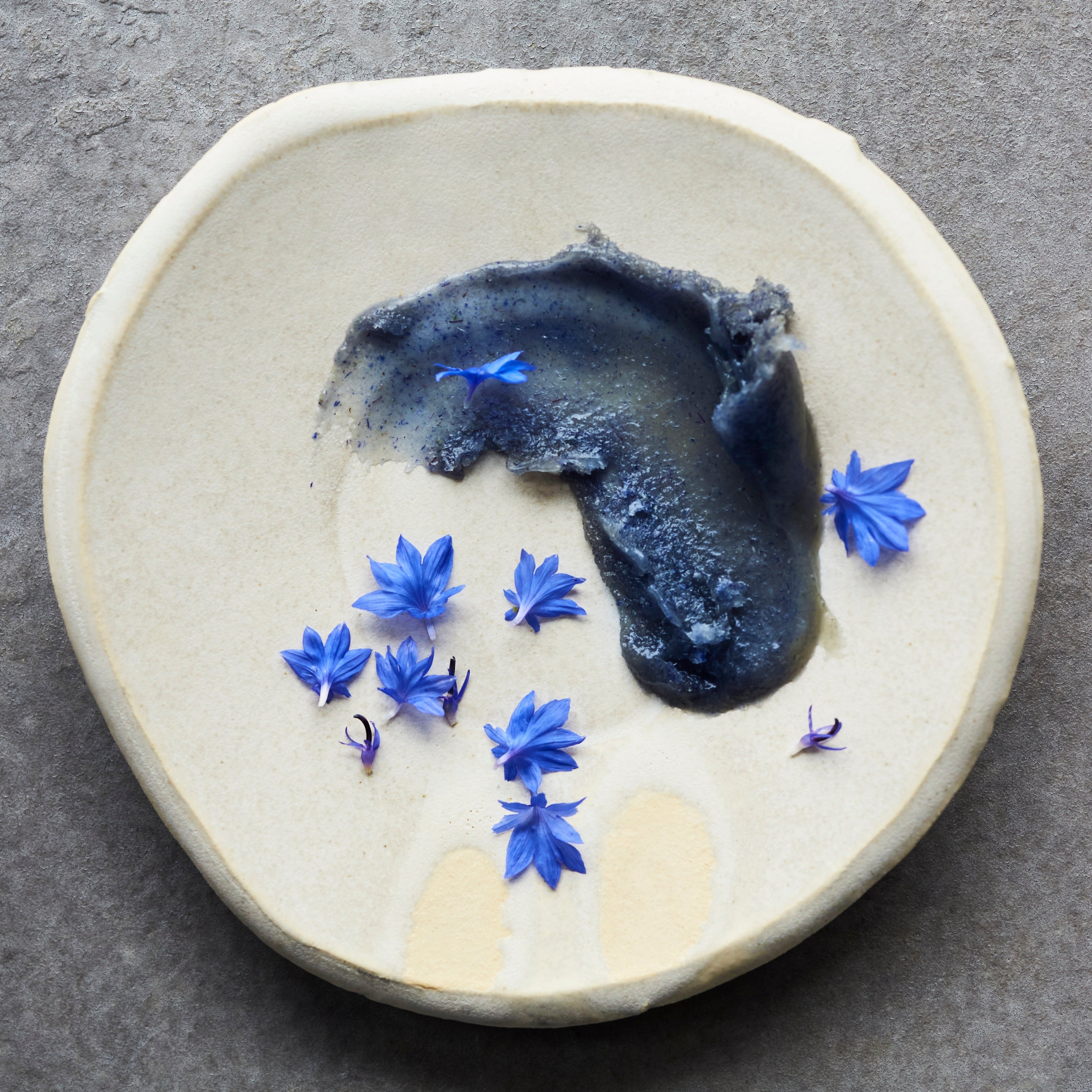 Laurel Skin Cornflower Face Mask - Hydrating & Soothing for Dry & Sensitive Skin - Perfect for Spa Nights & Self-Care Routines