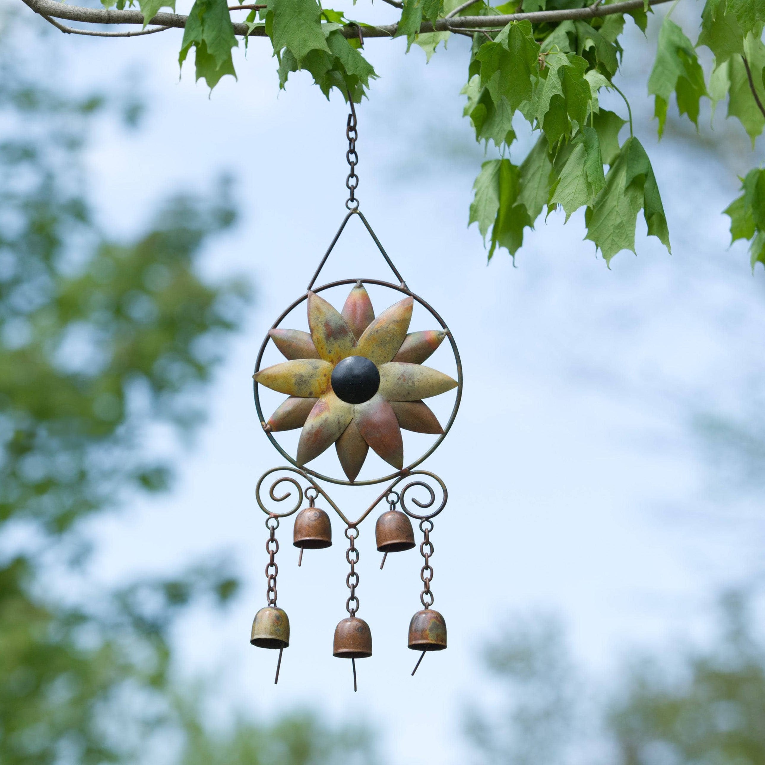 Beautiful Hanging Flower Wind Chime for Outdoor Garden Decor - Handmade Metal Wind Chime with Colorful Flowers, Perfect for Patio, Balcony, and Backyard Relaxation